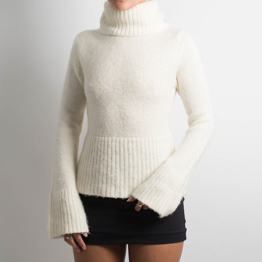 TRICOT COL ROULÉ EN LAINE CRÈME