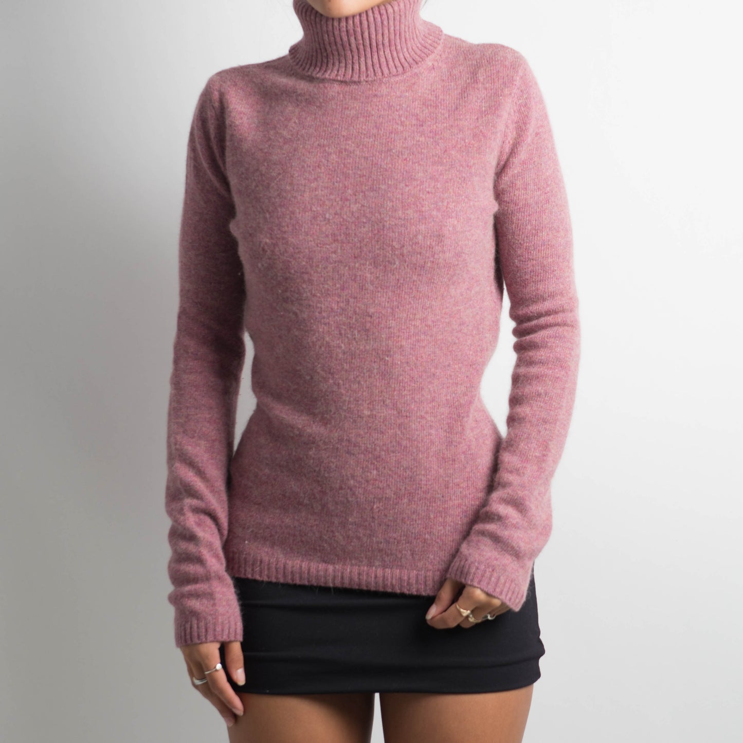 TRICOT COL ROULÉ EN LAINE ROSE CHINE