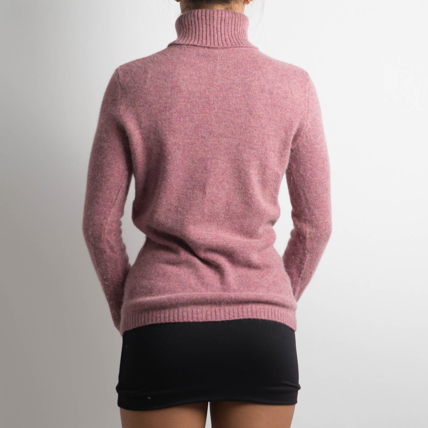 TRICOT COL ROULÉ EN LAINE ROSE CHINE