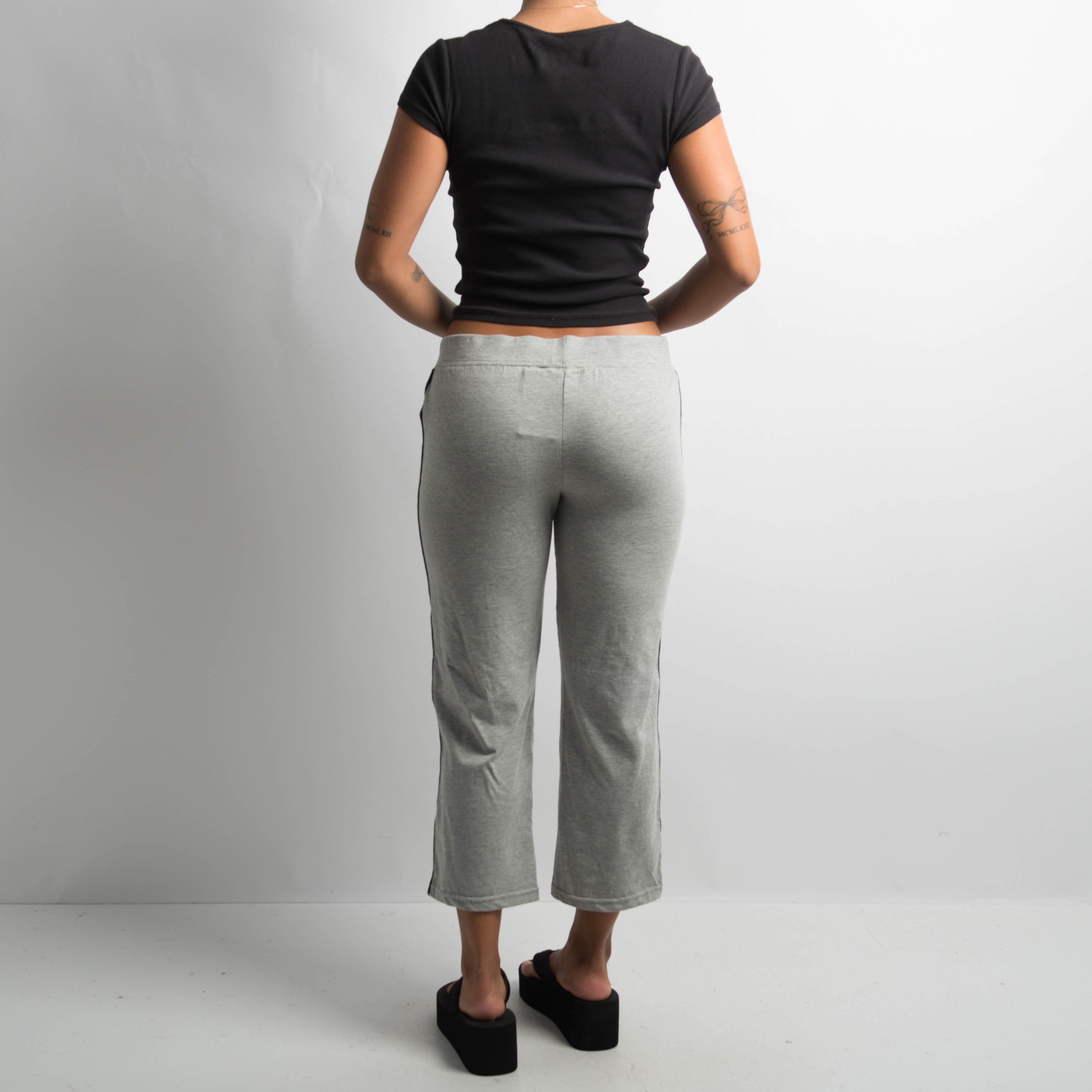 GREY CAPRI LOUNGE PANTS