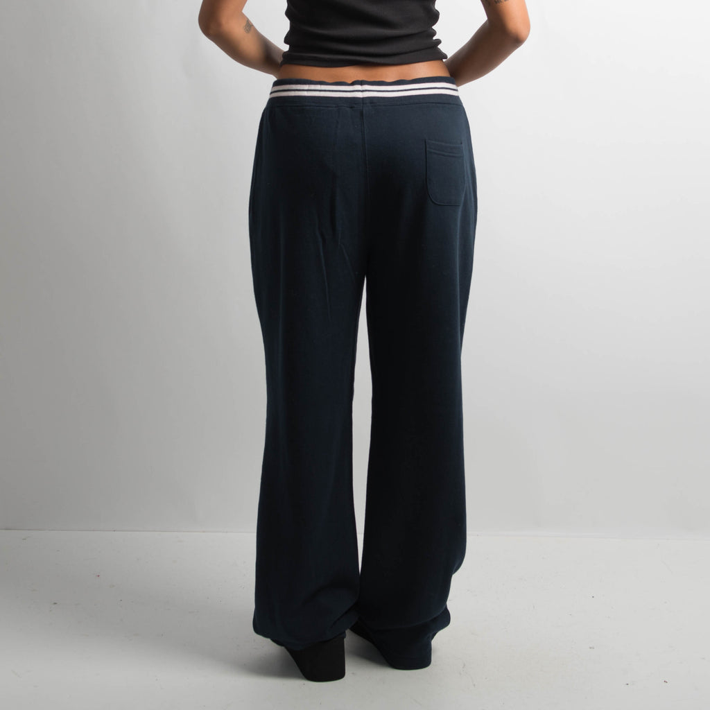 DARK NAVY SWEATPANTS