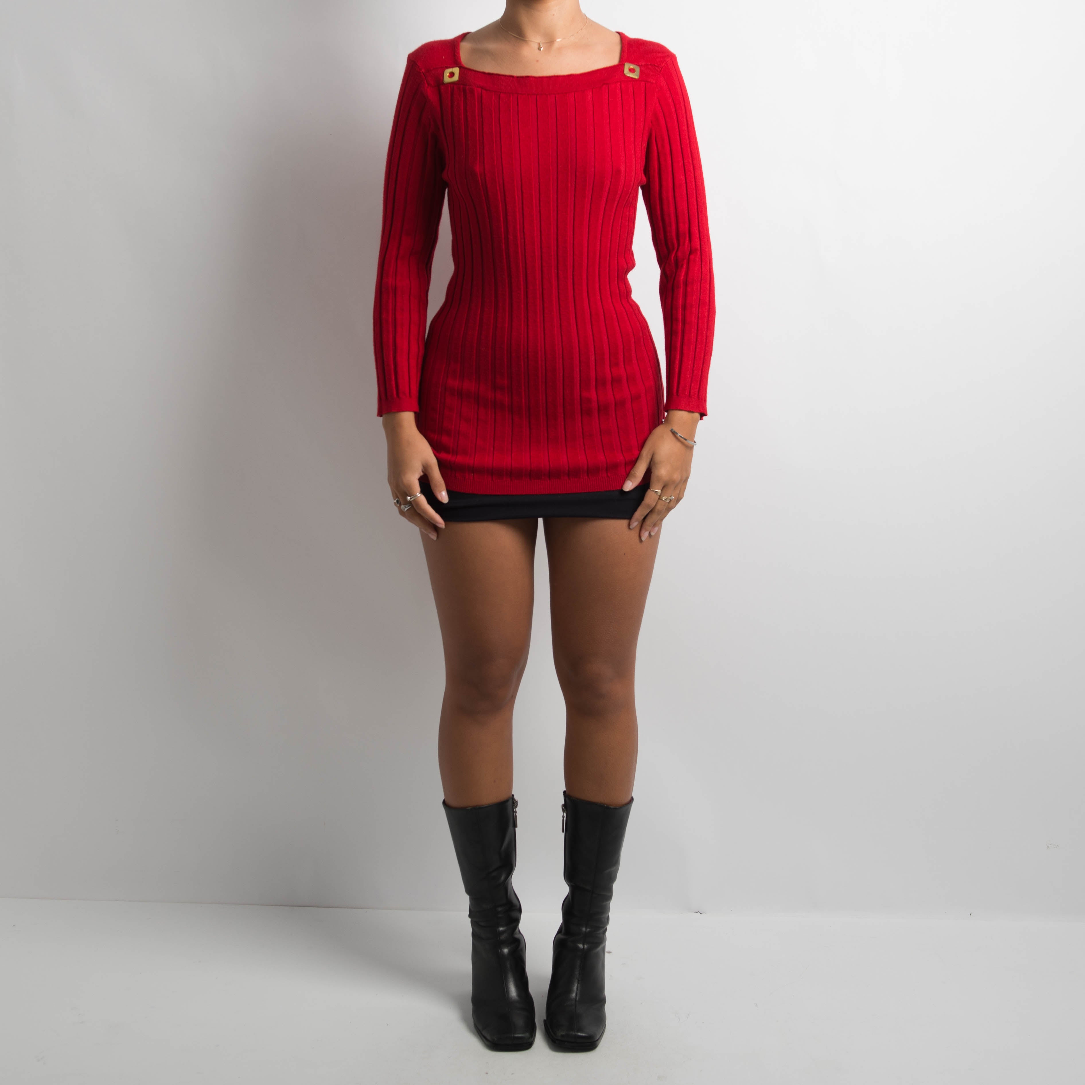 RED RIBBED LONG SLEEVE TOP