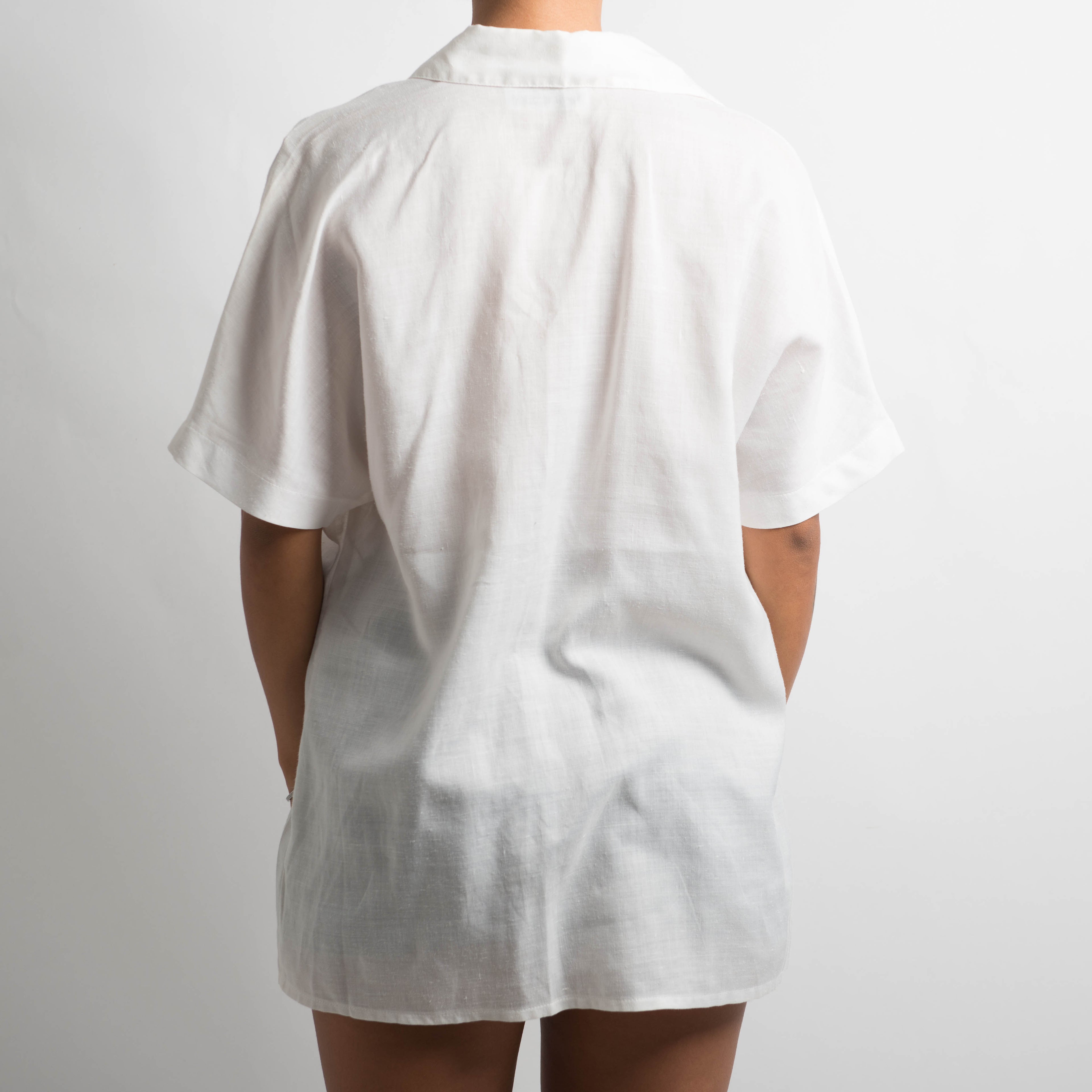 WHITE EMBROIDERED BLOUSE