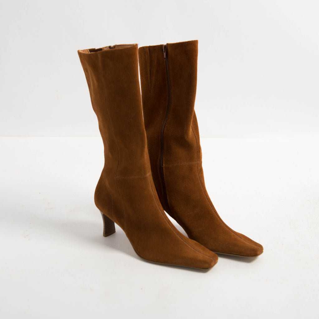 BROWN SUEDE MID CALF BOOTS