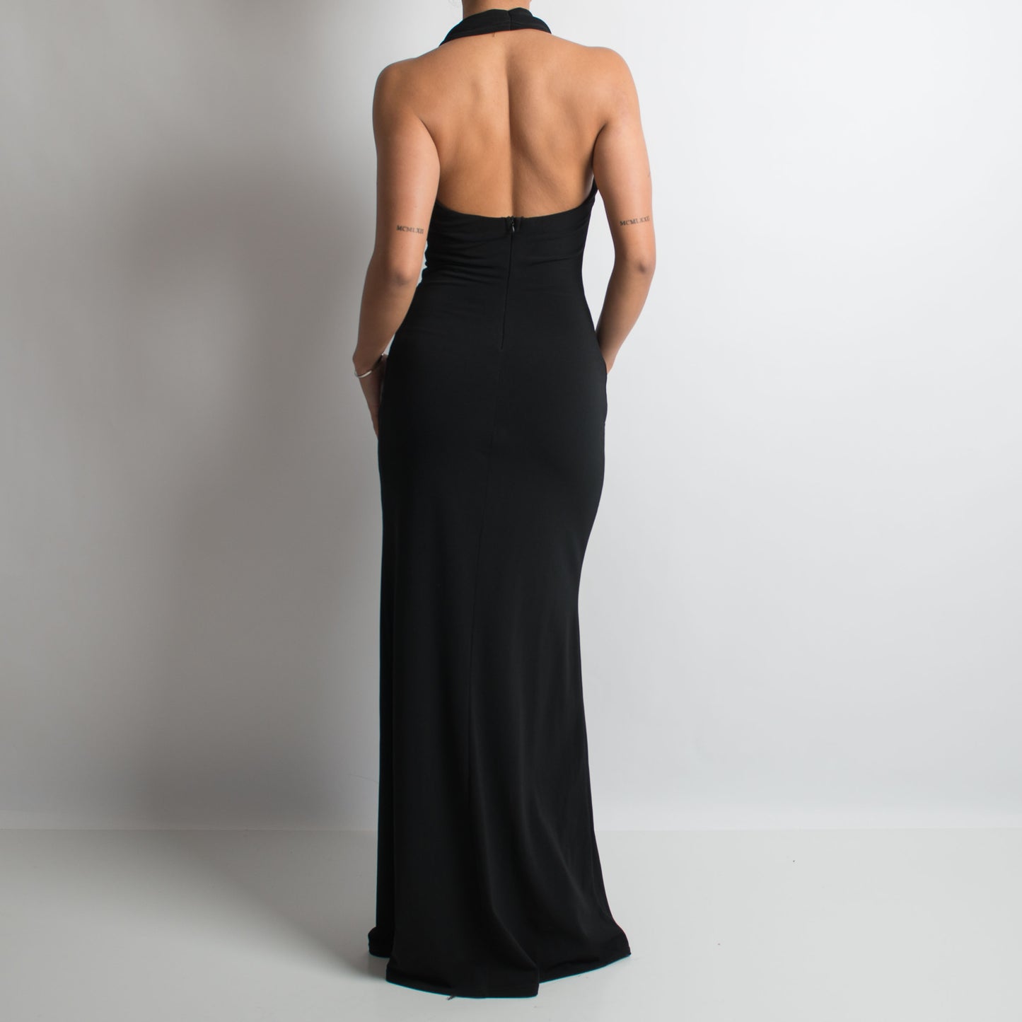 BLACK GERRY SHAW GOWN