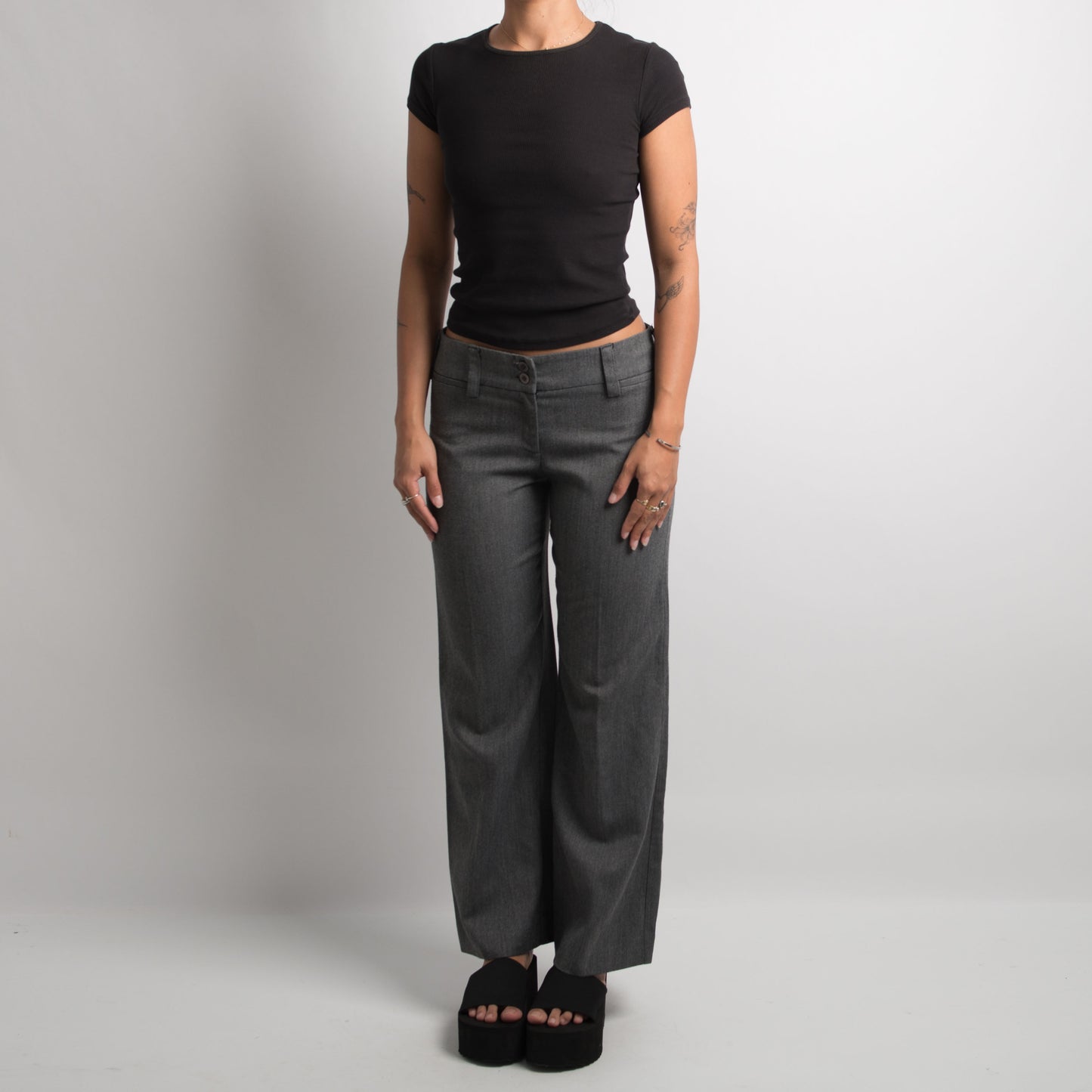 PANTALON GRIS CLASSIQUE