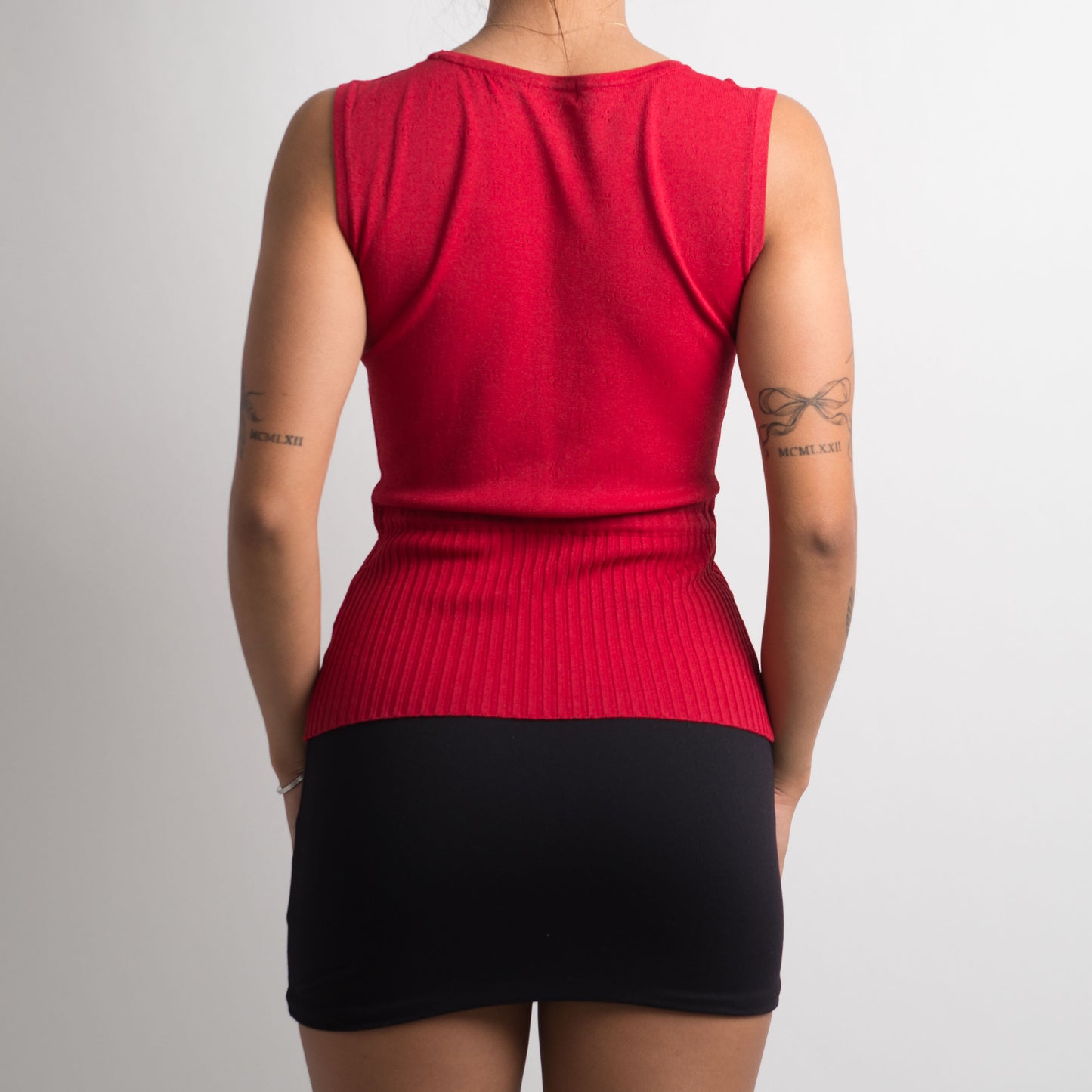 RED POINTELLE TOP