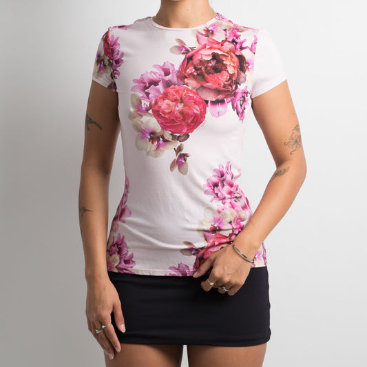 T-SHIRT BÉBÉ À FLEURS ROSE