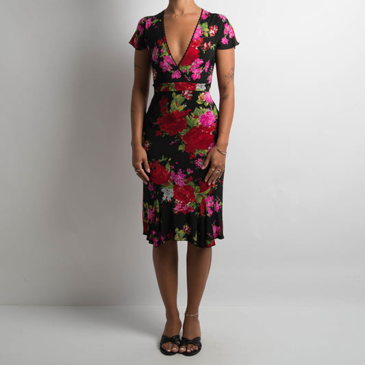 SLINKY FLORAL MIDI DRESS