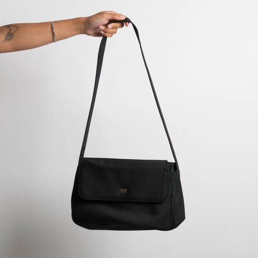 BLACK SHOULDER BAG