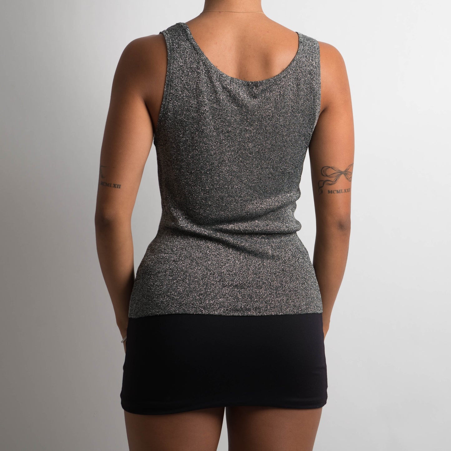 SILVER METALLIC TANK TOP