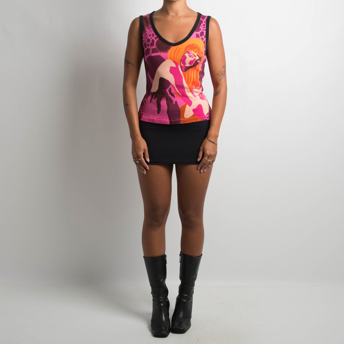 PINK GRAPHIC TANK TOP