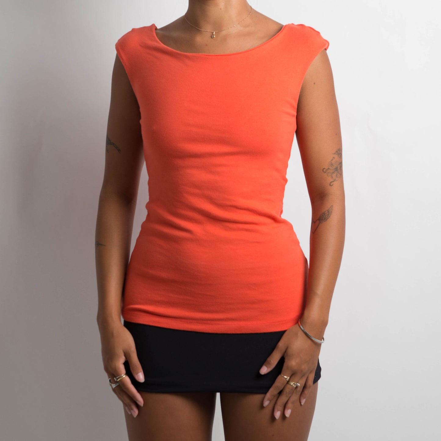 ORANGE SLEEVELESS TOP