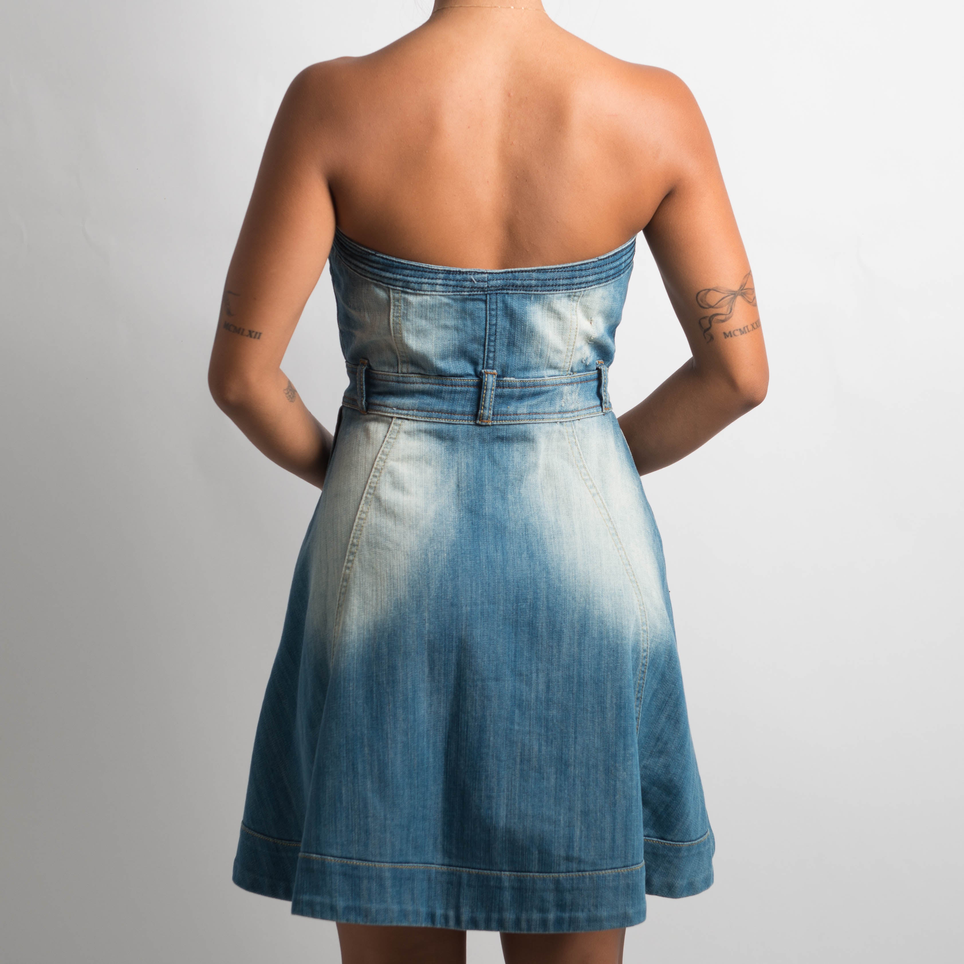 STRAPLESS DENIM DRESS