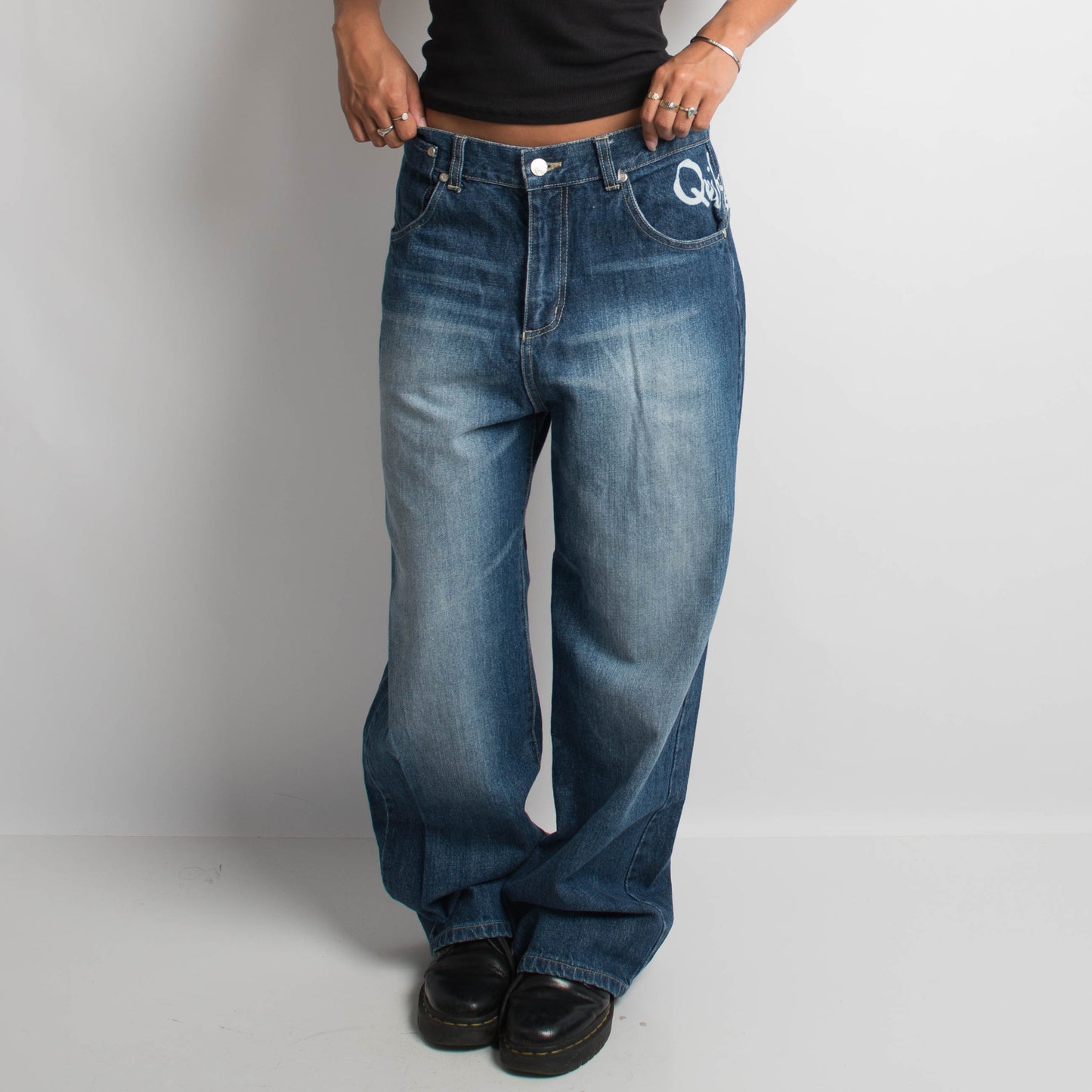 FADED WASH QUIKSILVER JEANS