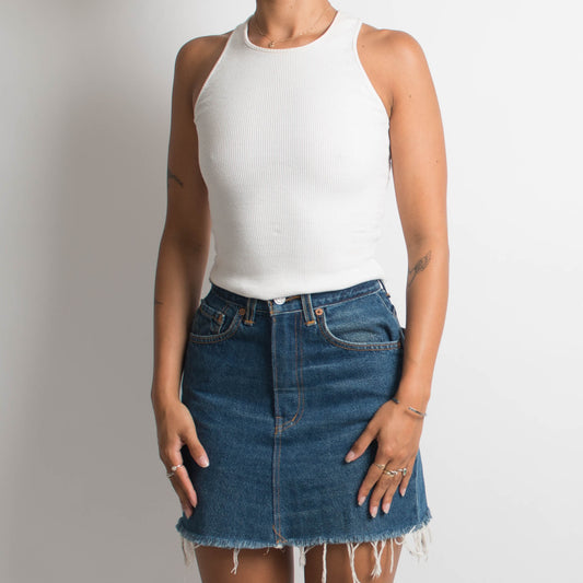 MINI-JUPE EN JEAN TAILLE HAUTE