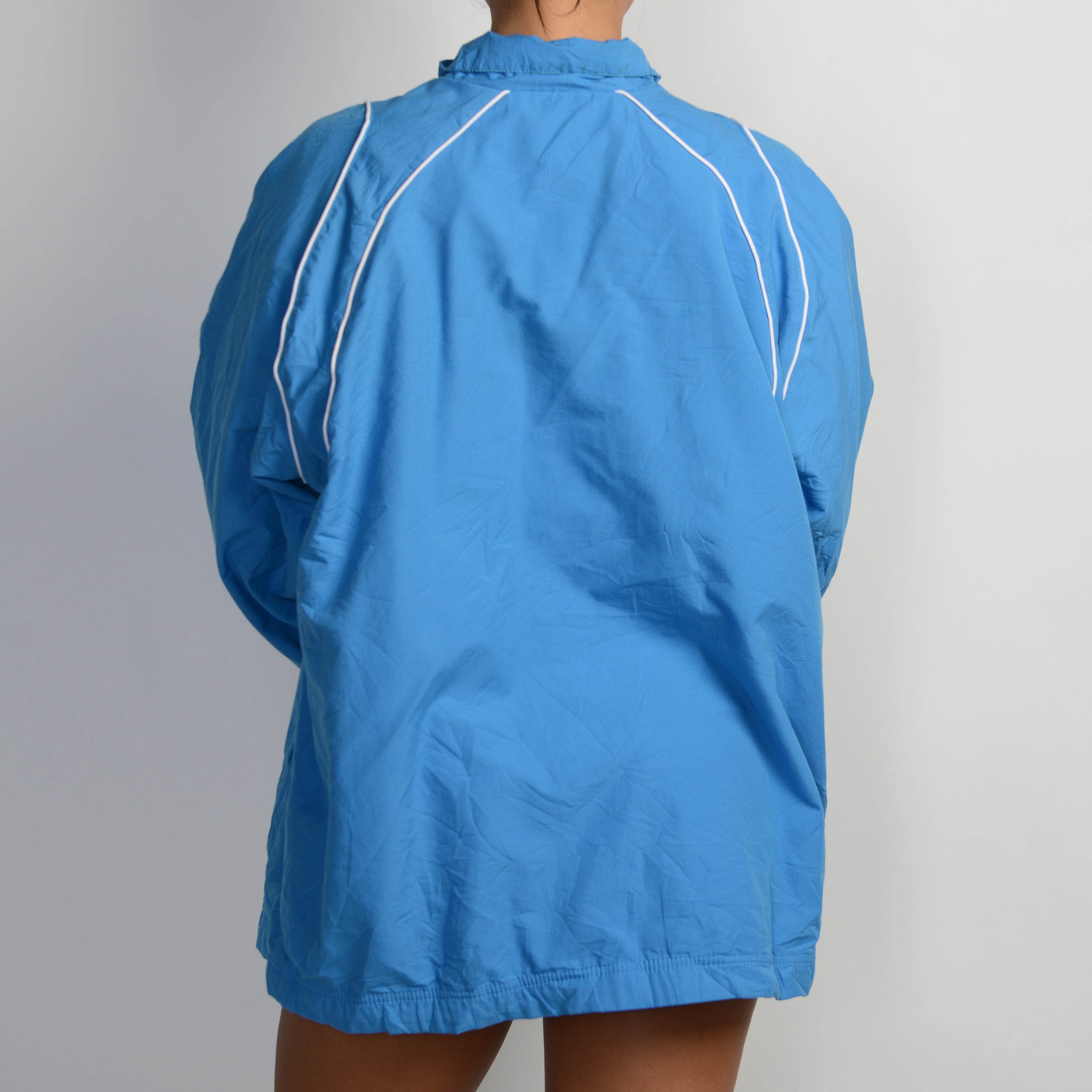 BLUE NIKE SPRAY JACKET