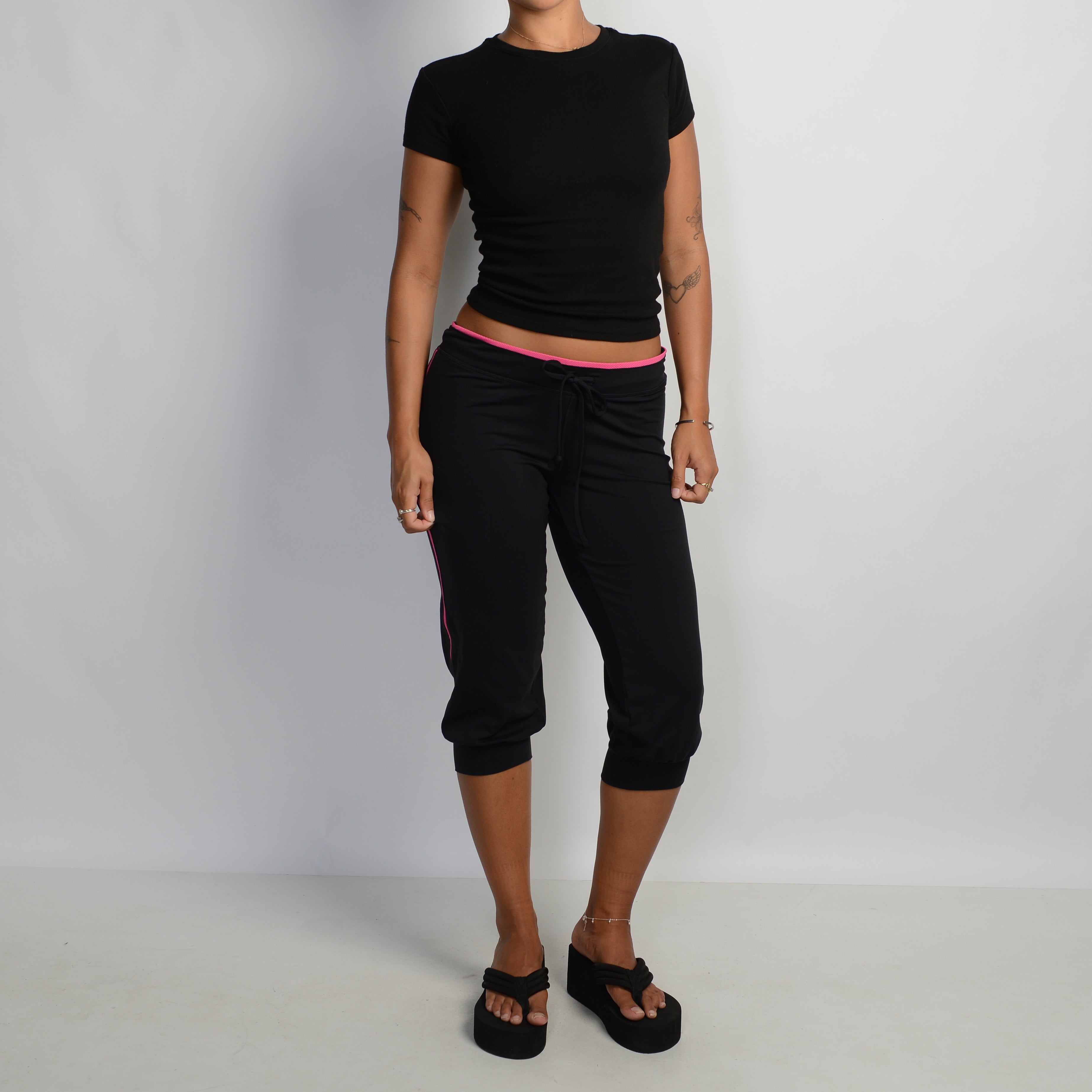 BLACK DRAWSTRING CROP TIGHTS