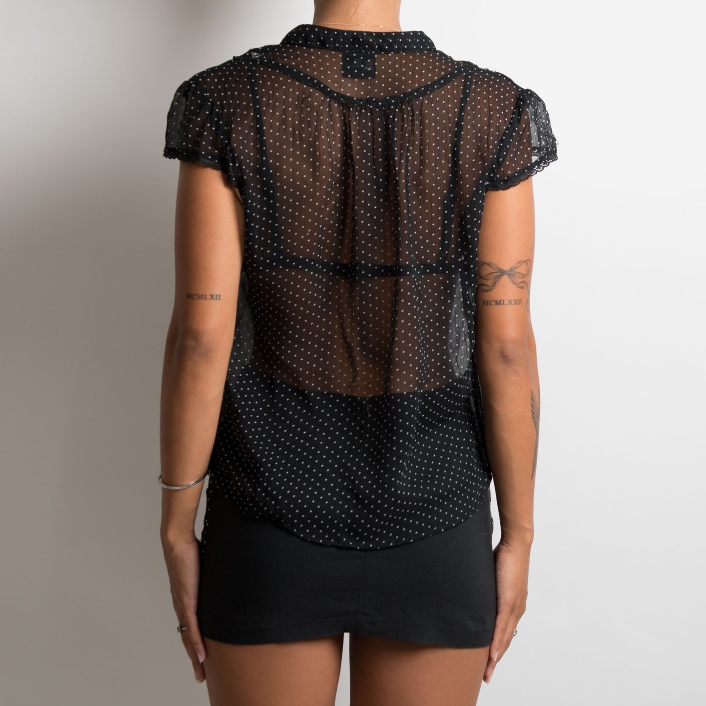 BLOUSE À POIS TRANSPARENT