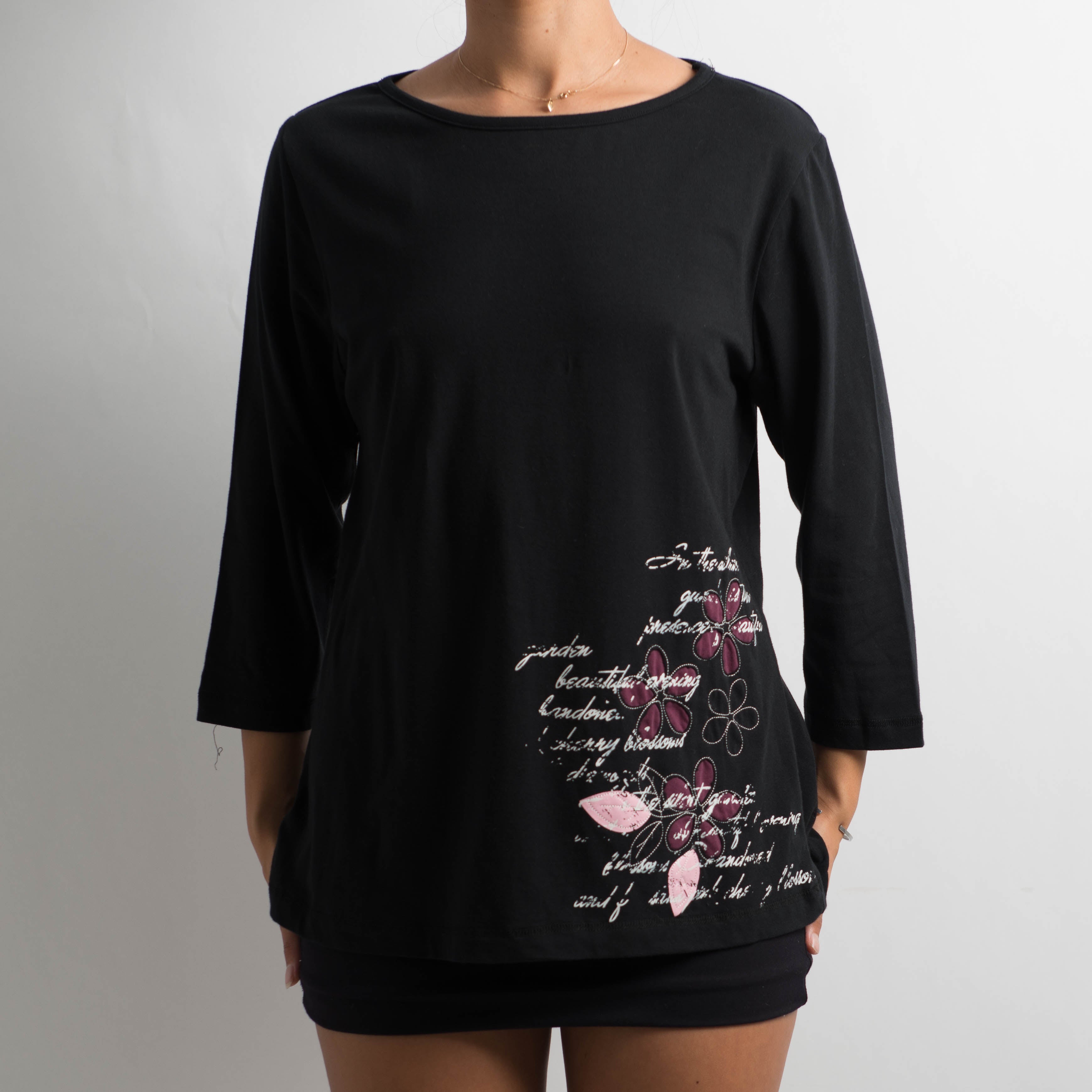 BLACK LONG SLEEVE TOP