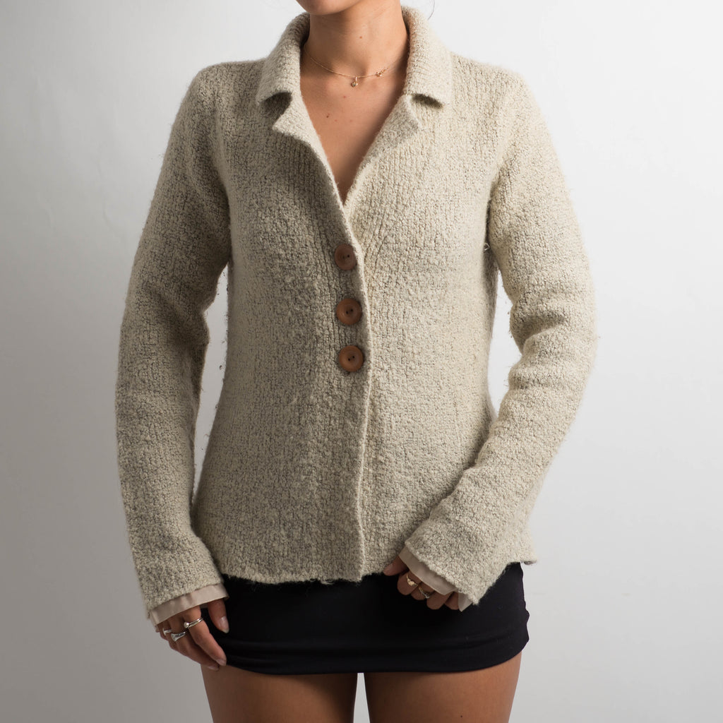 KNIT COLLARED CARDIGAN