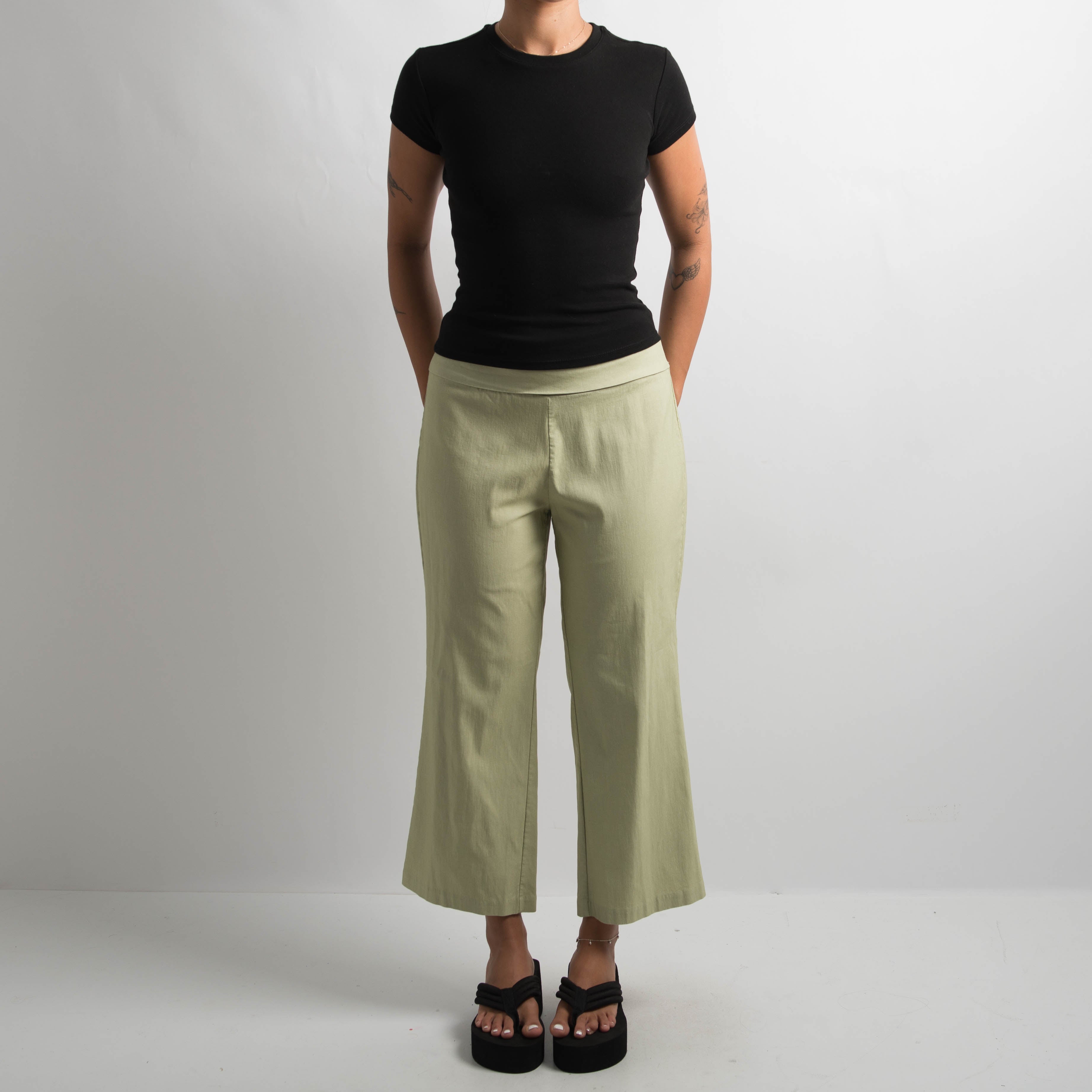 GREEN CROP PANTS