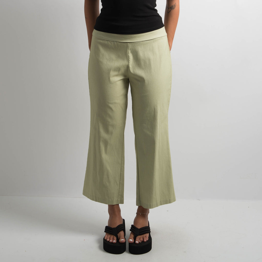 GREEN CROP PANTS
