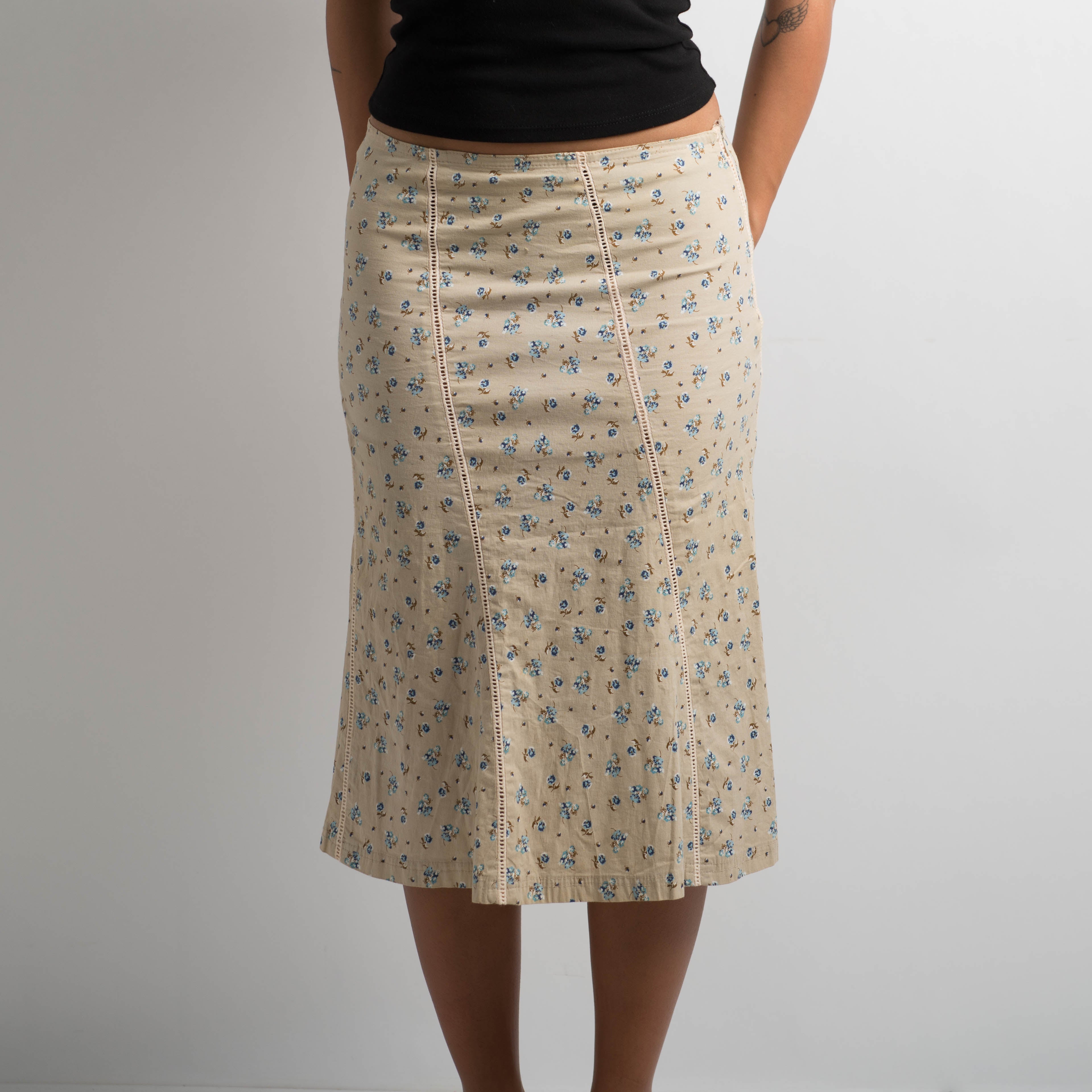 FLORAL MIDI SKIRT