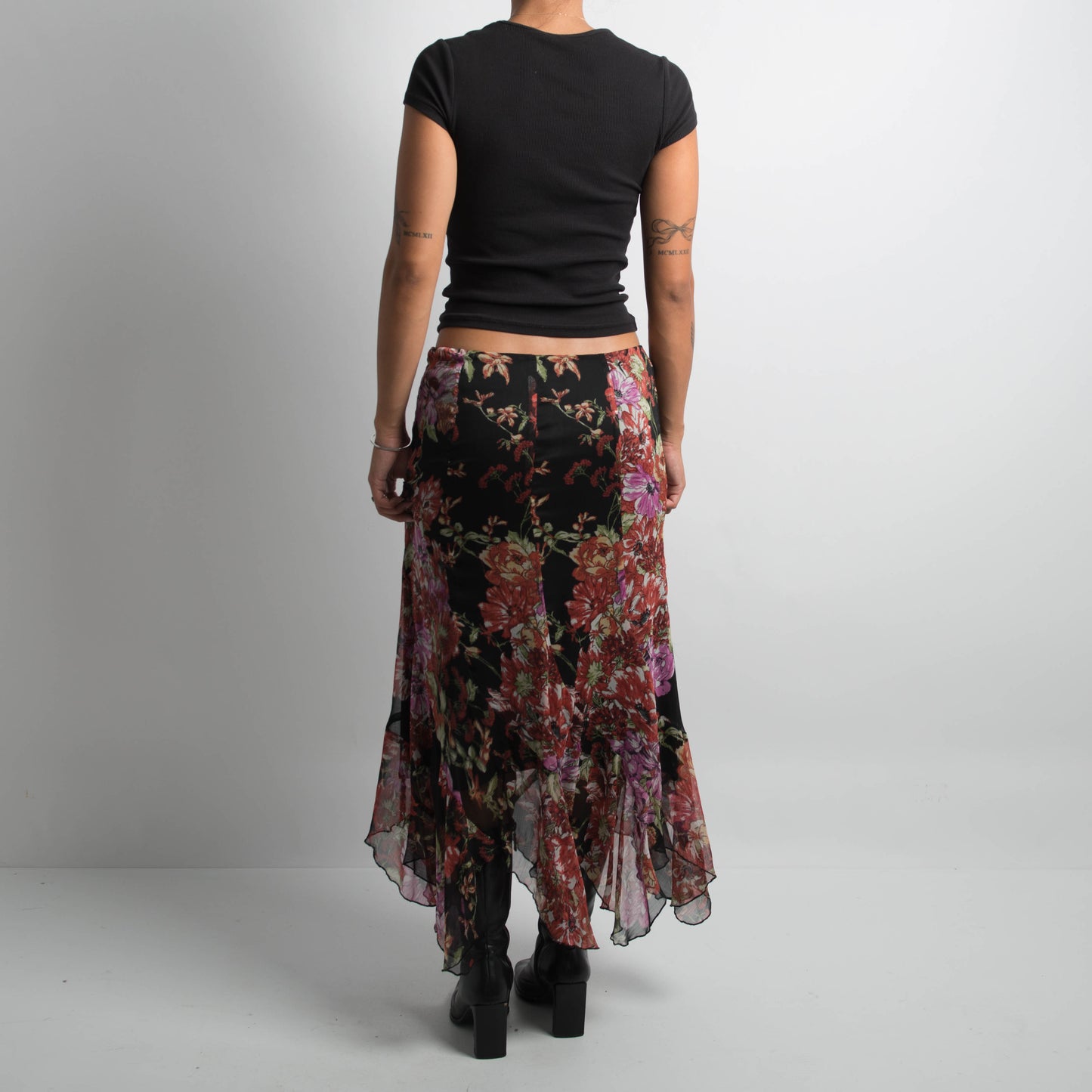 FLORAL LONGLINE SKIRT