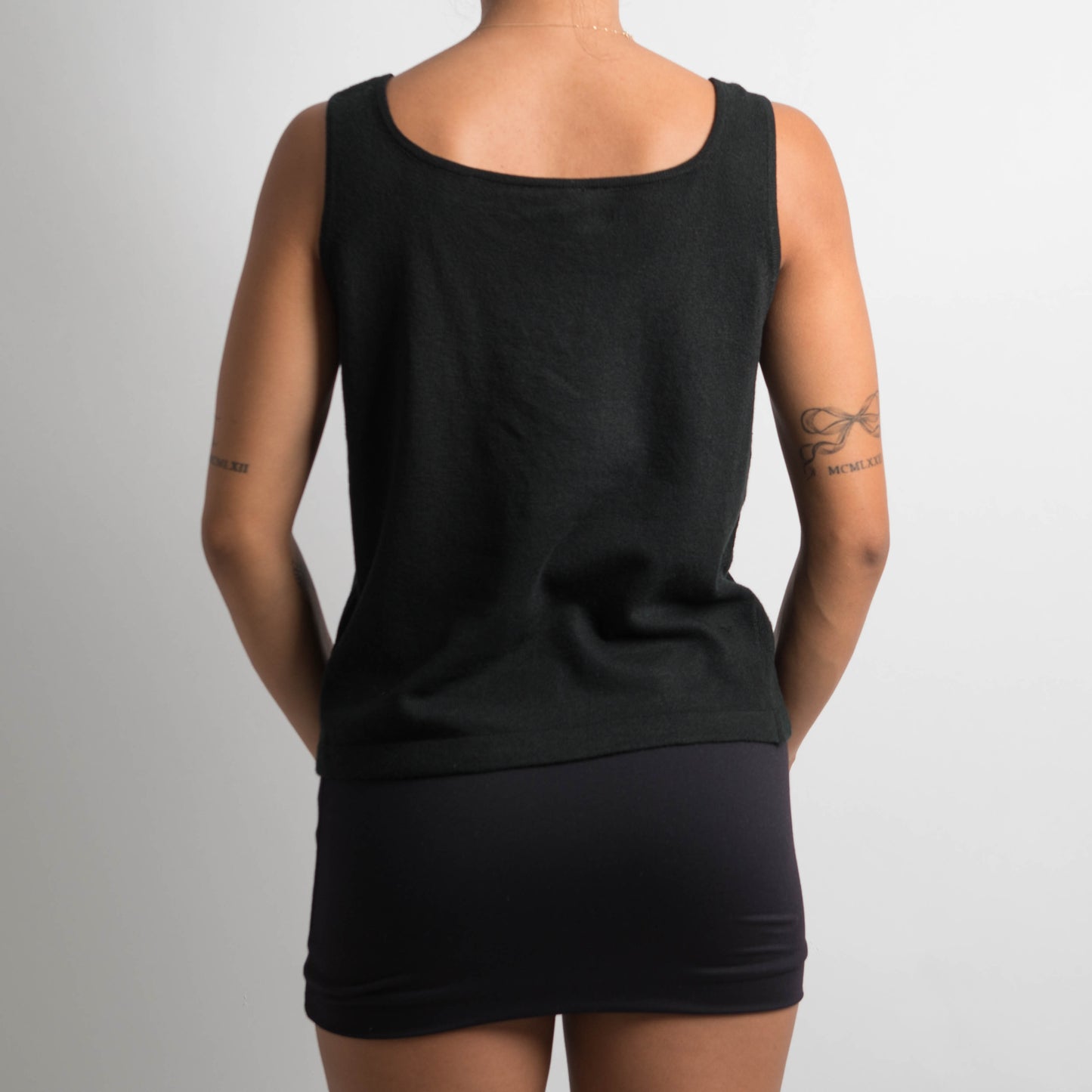 BLACK KNIT TANK TOP