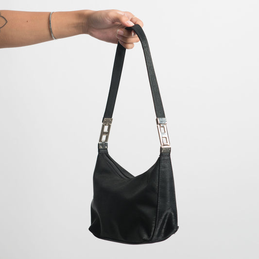 BLACK HANDBAG