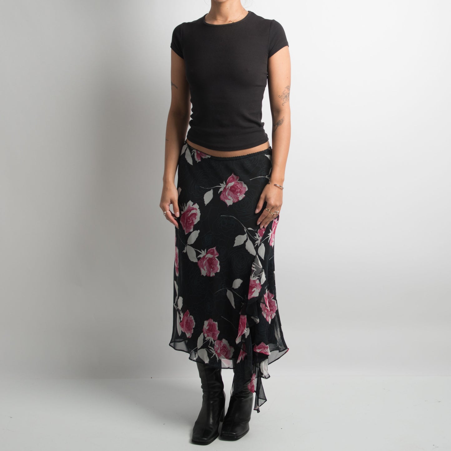 FLORAL MIDI SKIRT