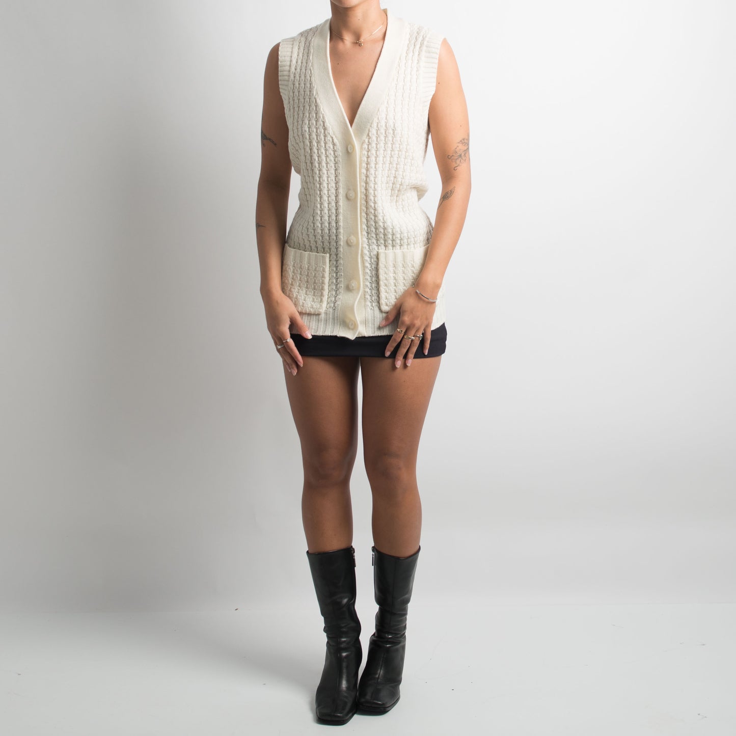 GILET EN TRICOT CRÈME