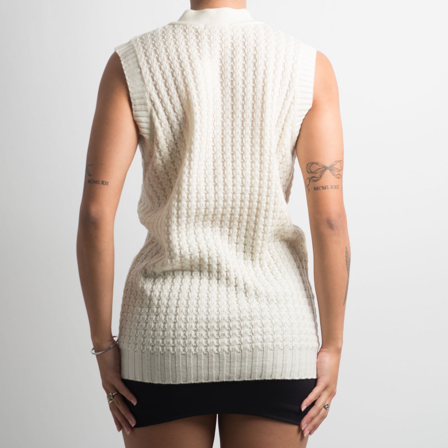 GILET EN TRICOT CRÈME