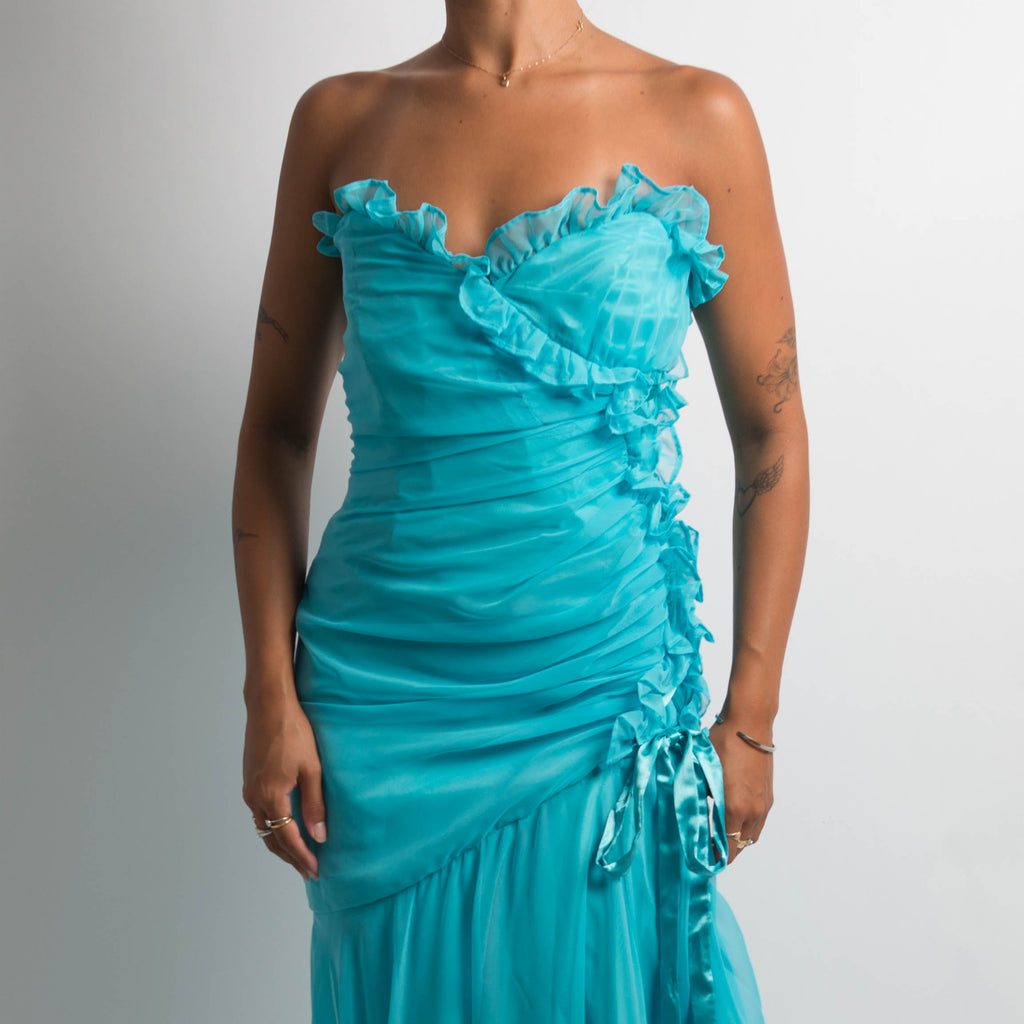 BLUE STRAPLESS GOWN