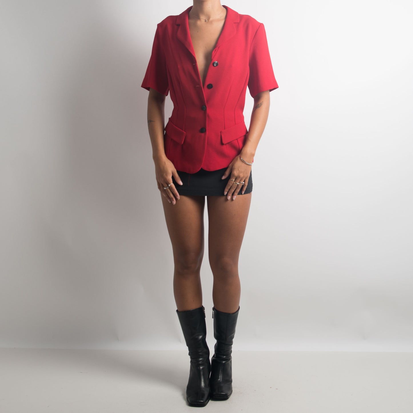 RED SHORT SLEEVE BLAZER