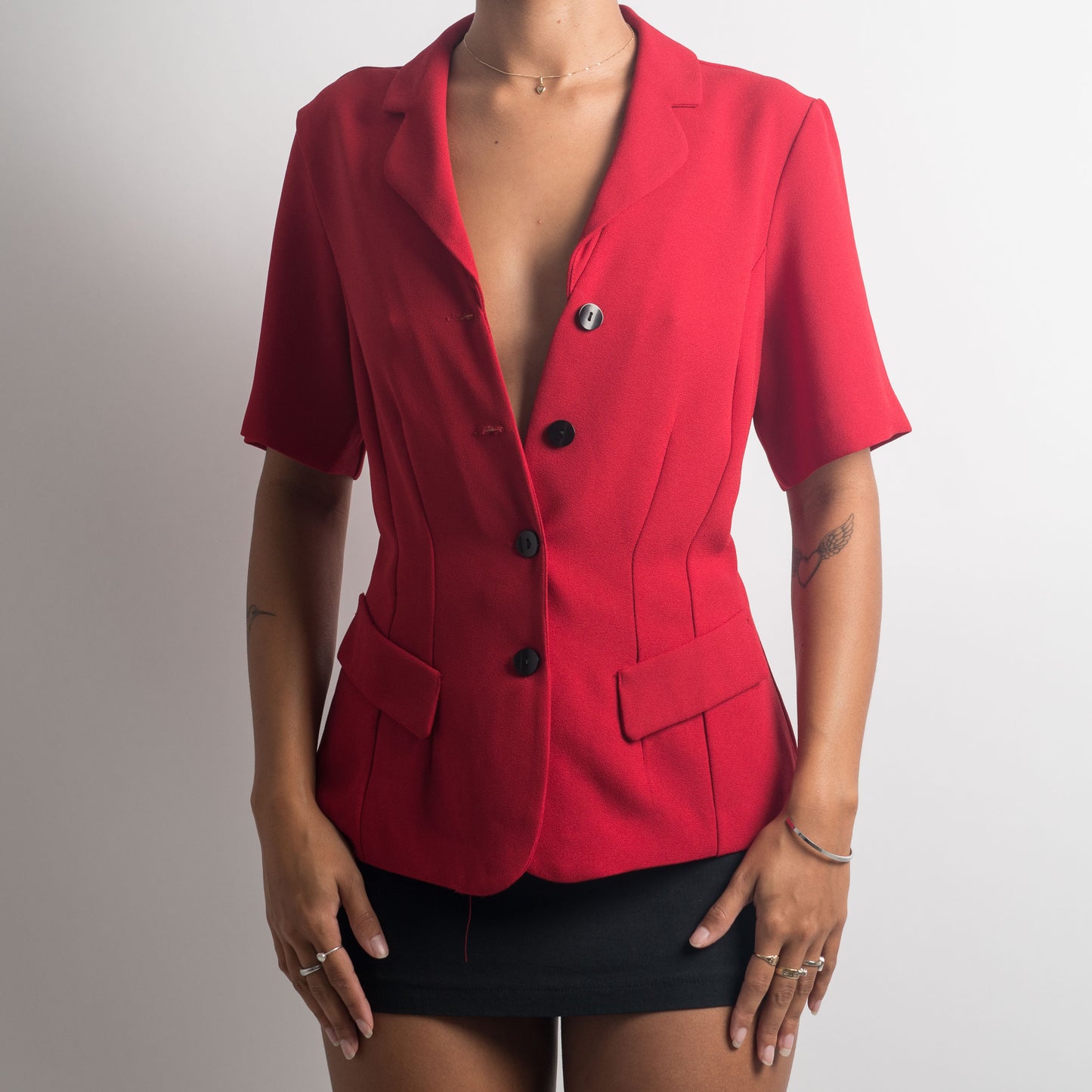 BLAZER ROUGE À MANCHES COURTES