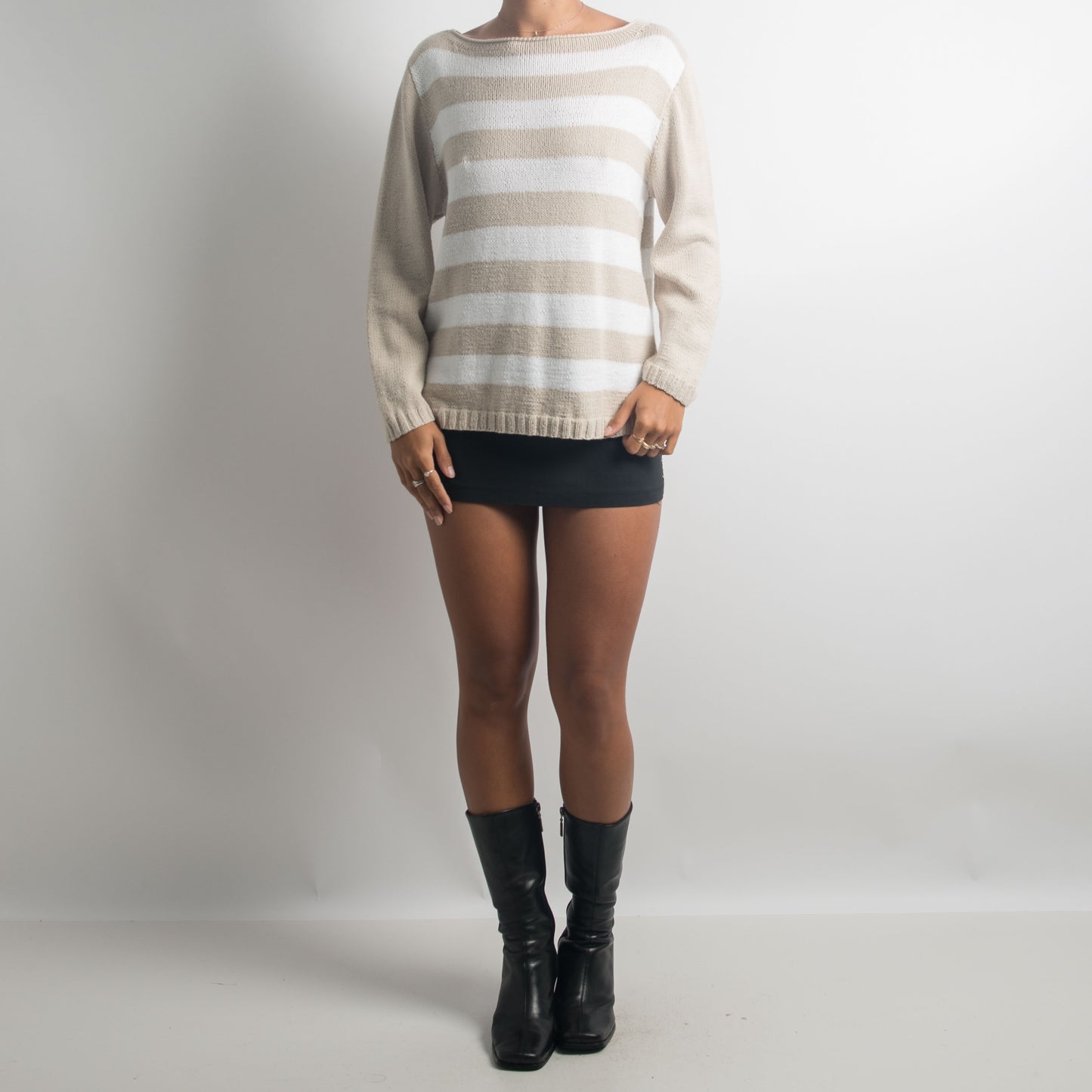 BEIGE STRIPED KNIT