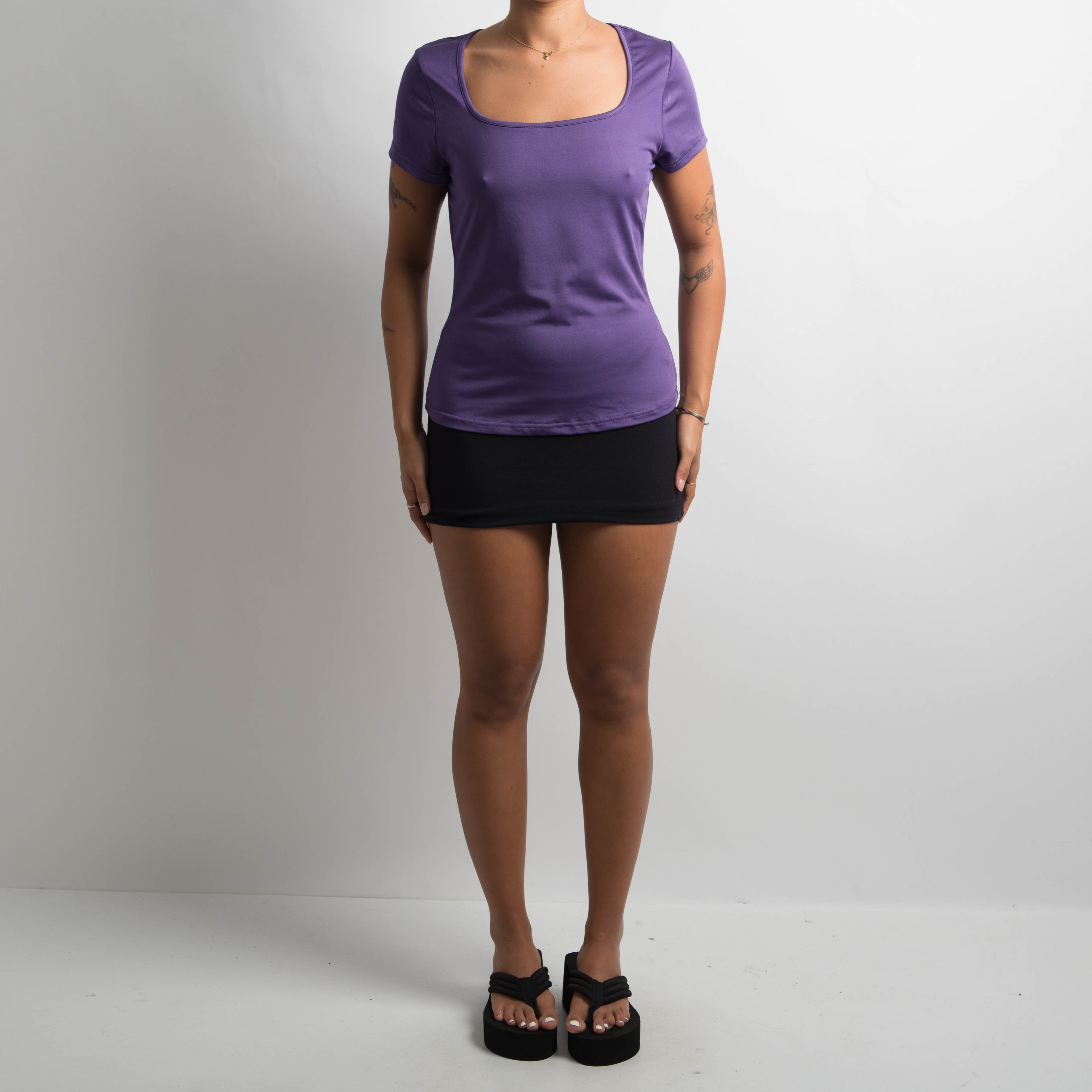 PURPLE SQUARE NECK TEE