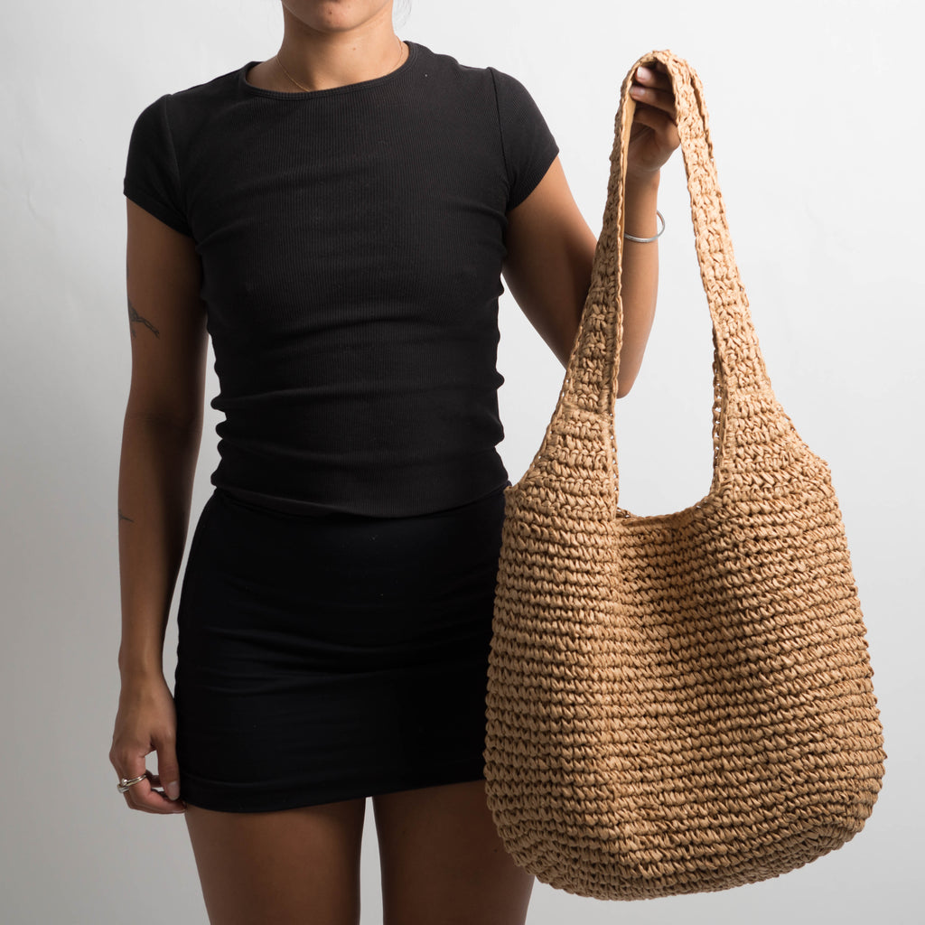 TAN STRAW BAG