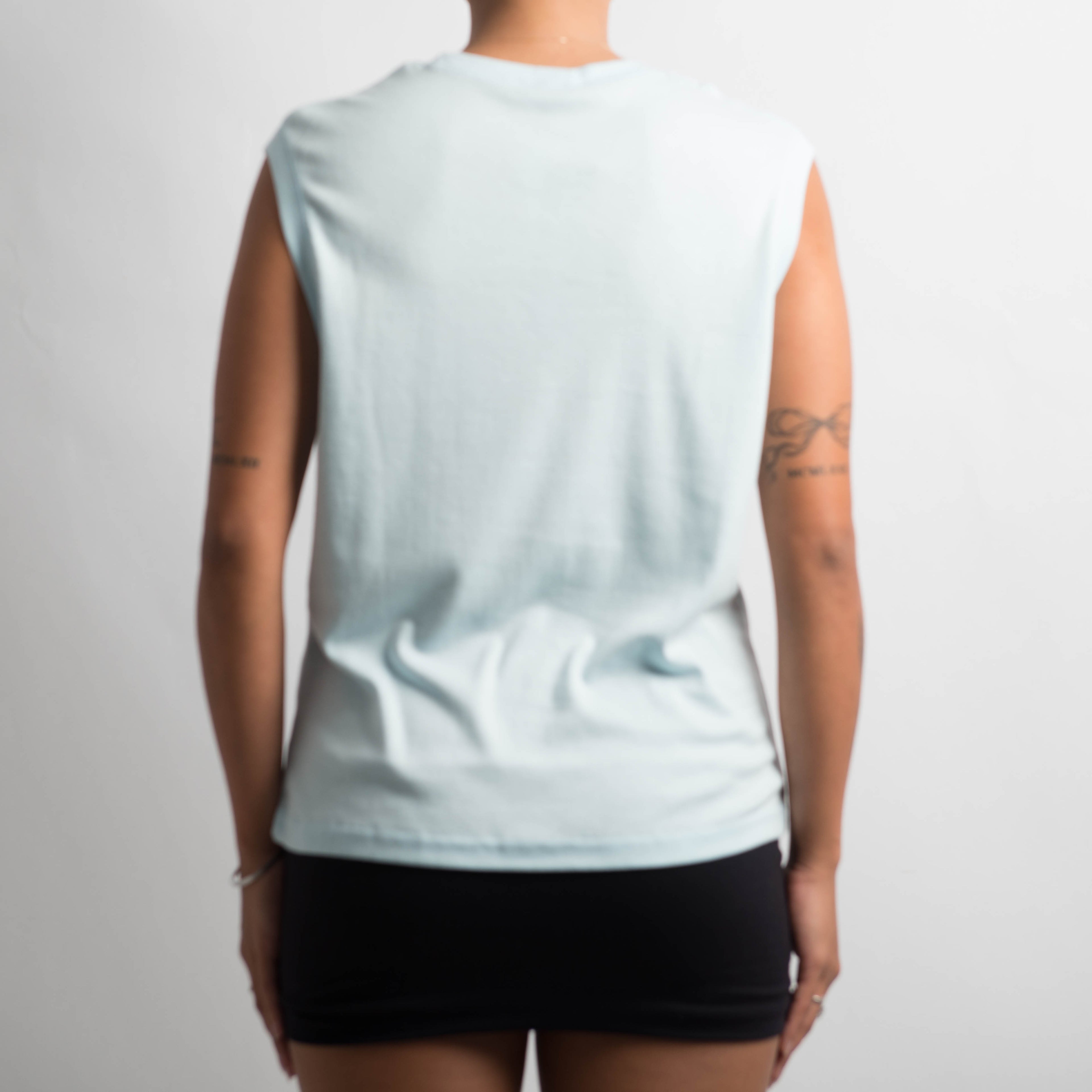 LIGHT BLUE SLEEVELESS TOP