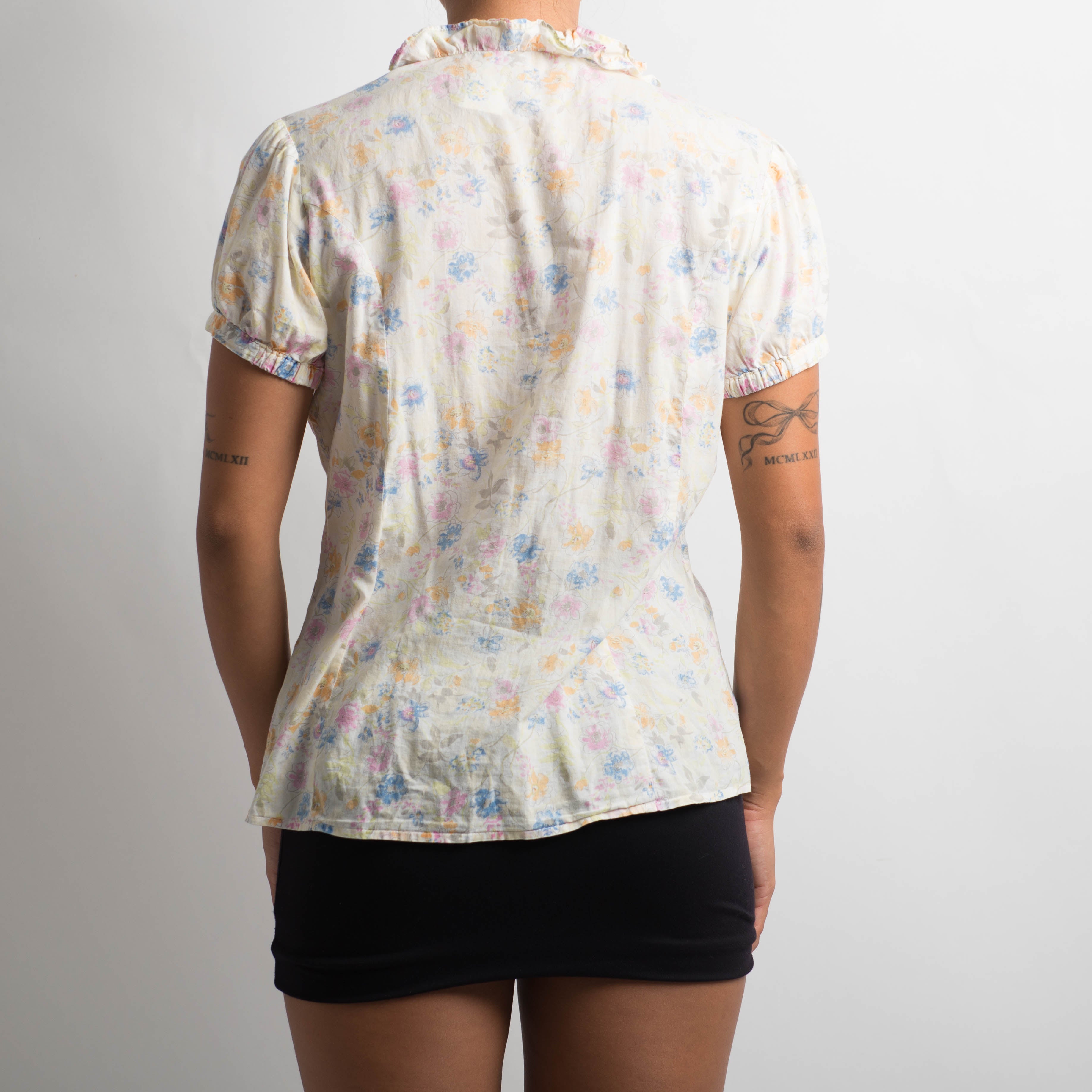 FLORAL SHORT SLEEVE BLOUSE