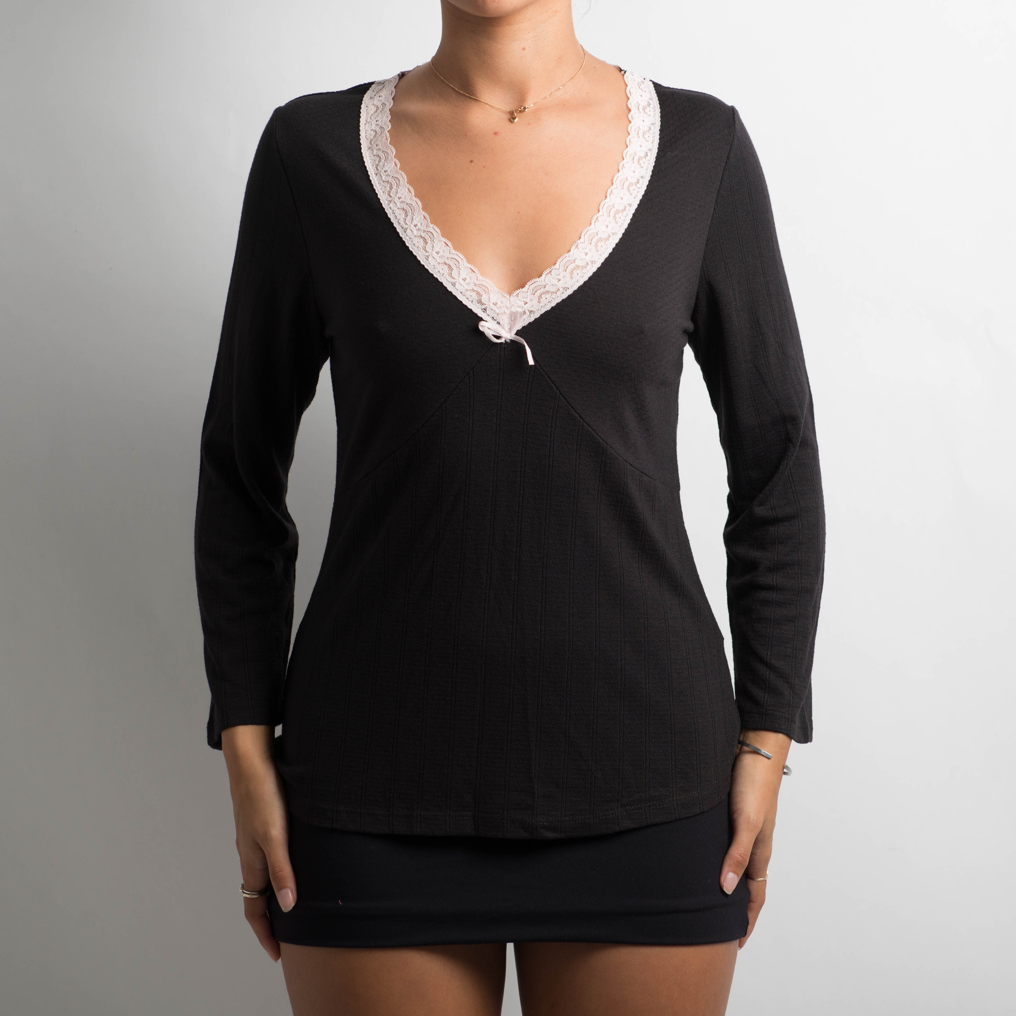 BLACK POINTELLE TOP