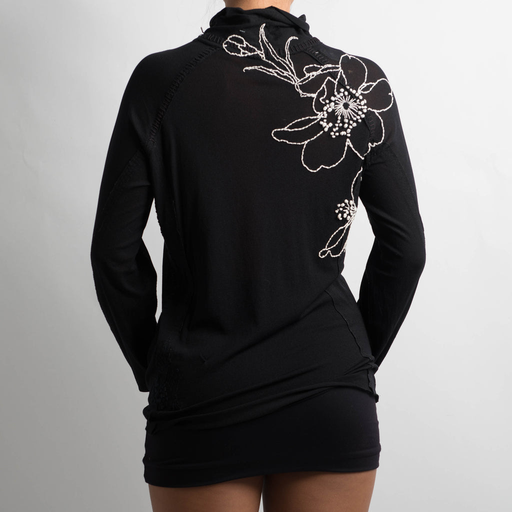 FLORAL MESH LONG SLEEVE TOP