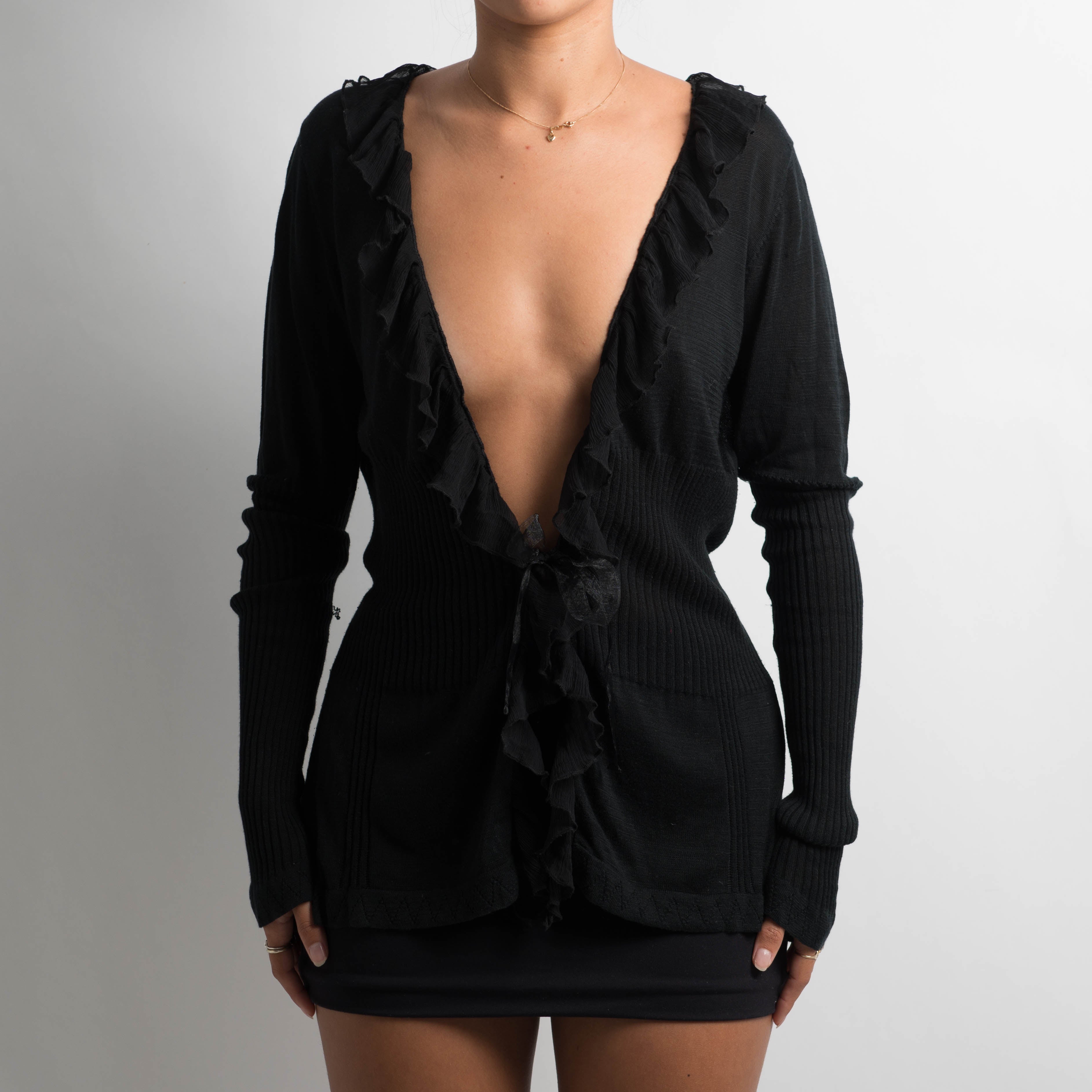 TIE FRONT RUFFLE TOP