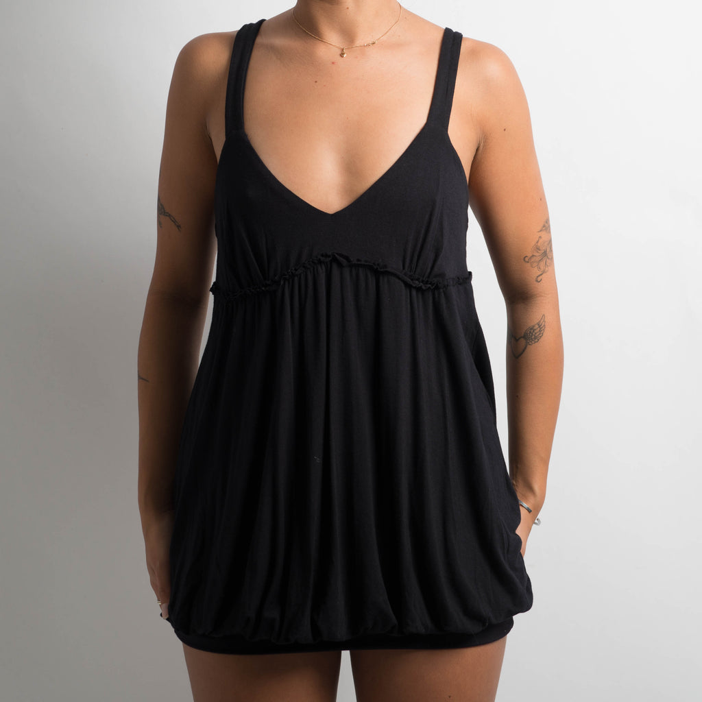 BLACK BABYDOLL TOP