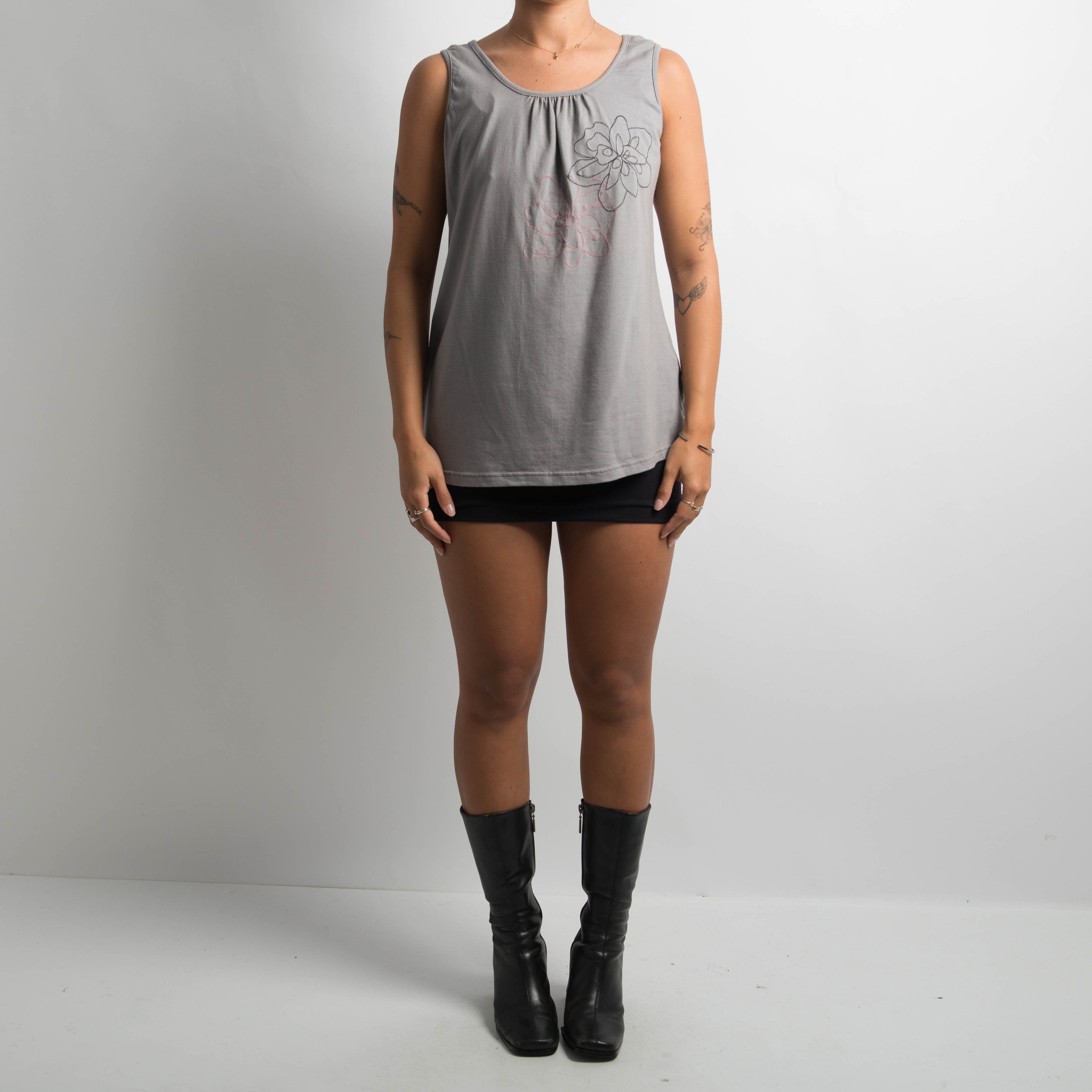 GREY SLEEVELESS TOP