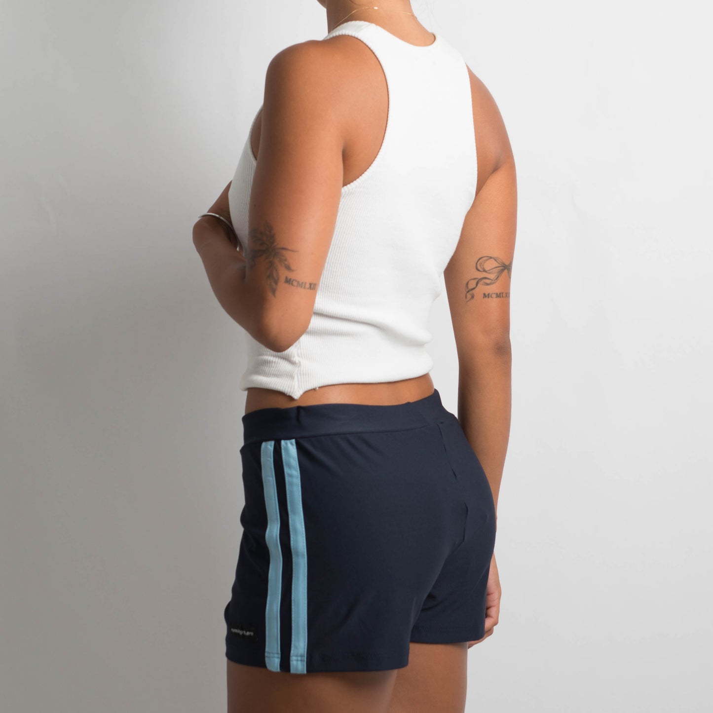 NAVY DRAWSTRING SHORTS