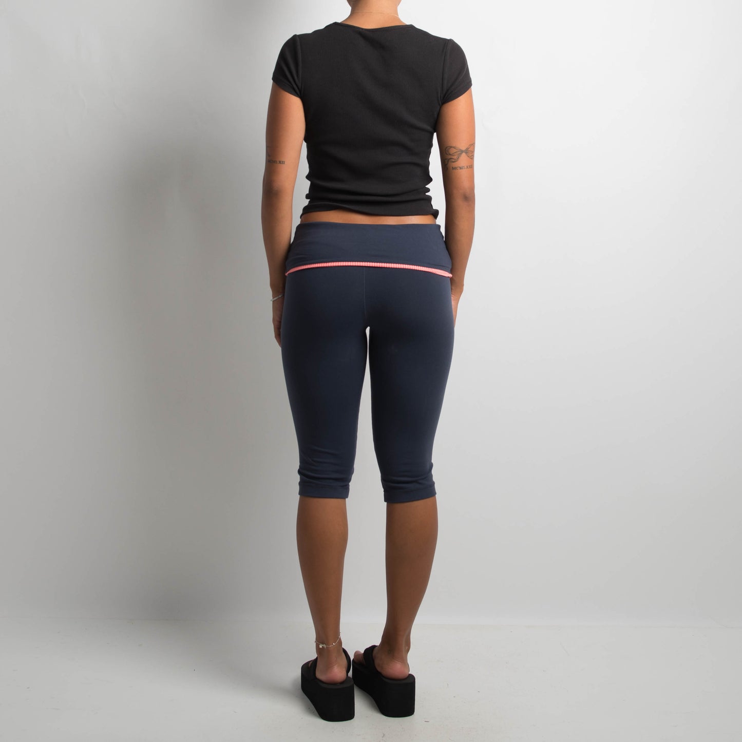 FOLD OVER CAPRI LEGGINGS