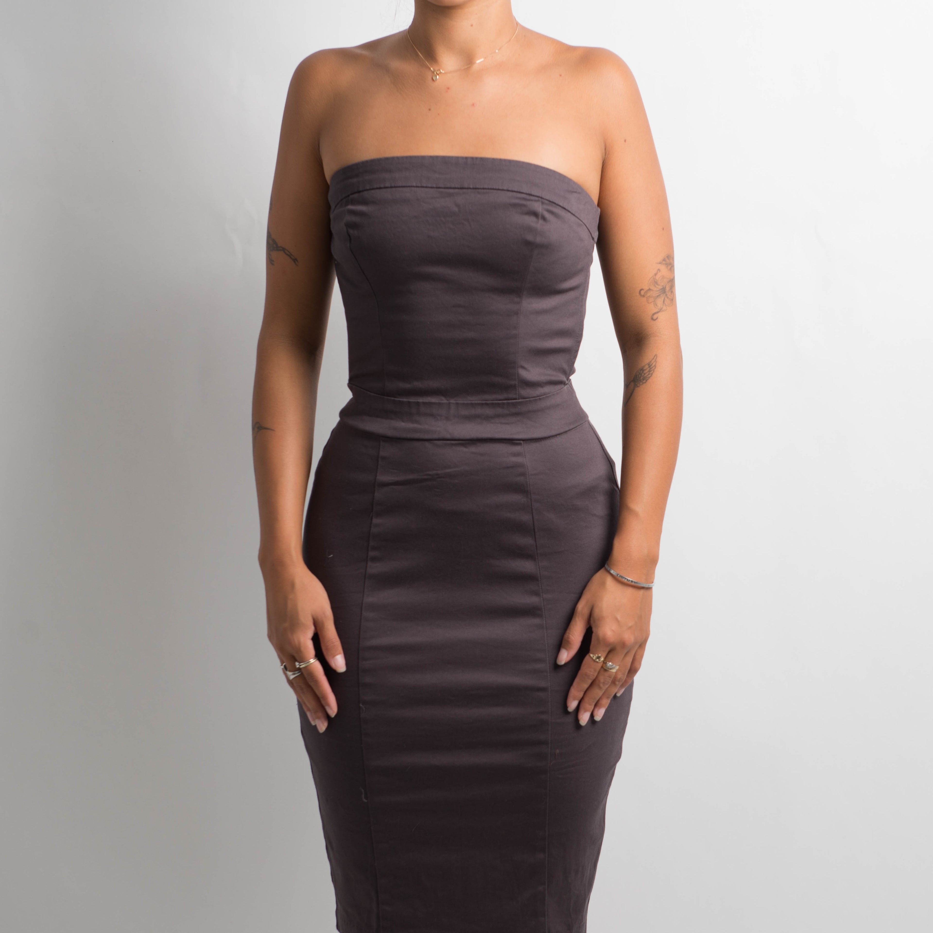 TAUPE STRAPLESS DRESS